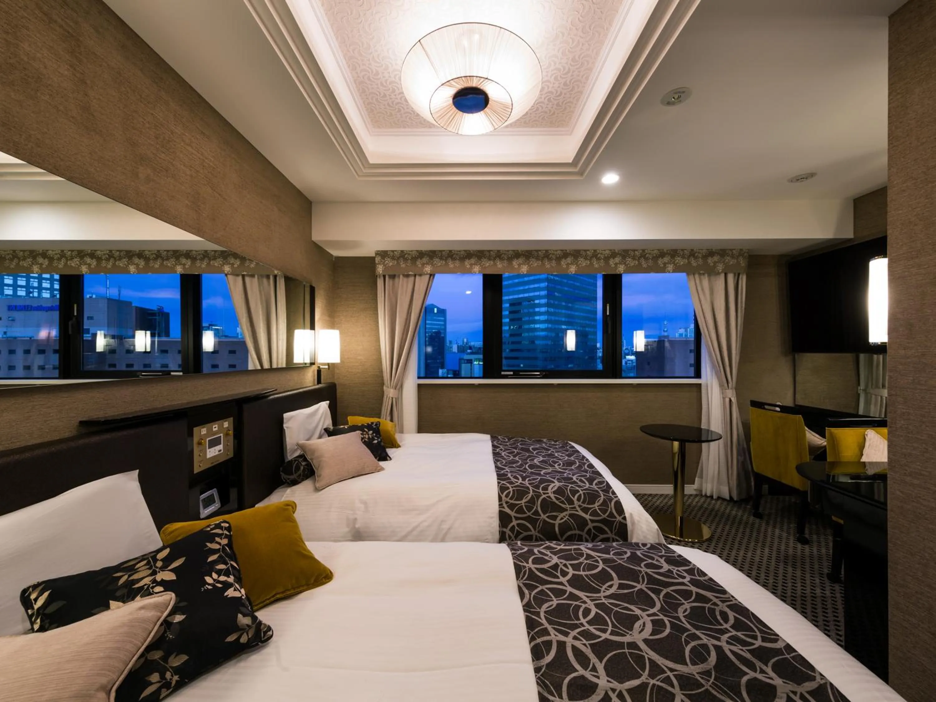 Photo of the whole room, Bed in APA Hotel Iidabashi Ekimae