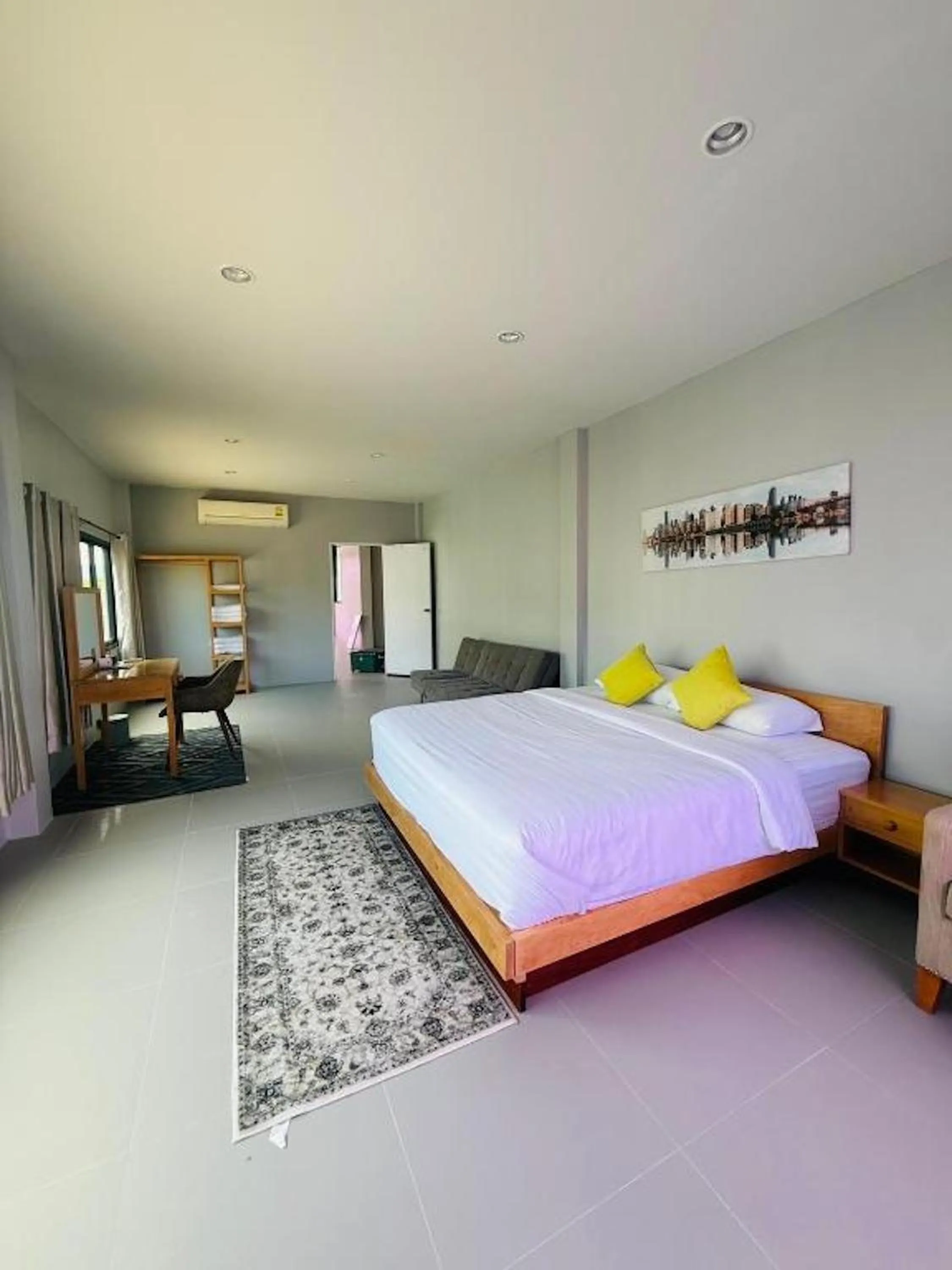 Photo of the whole room, Bed in Belong Jin The Dam Hotel And Resort