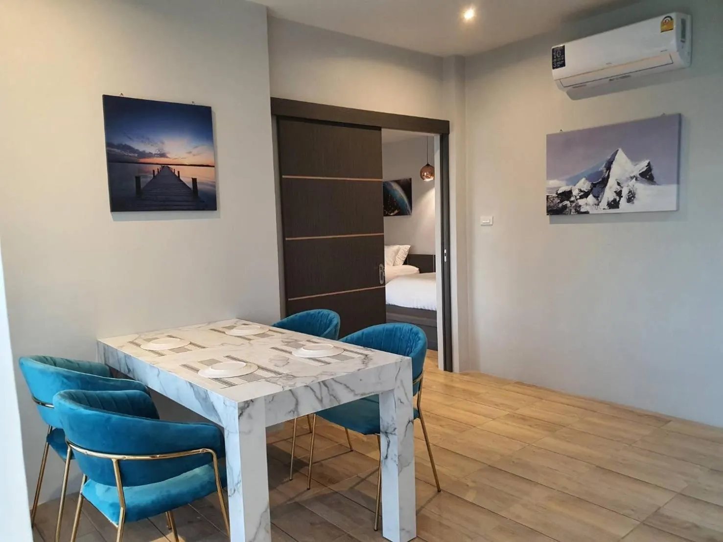 Dining area in Belong Jin The Dam Hotel And Resort