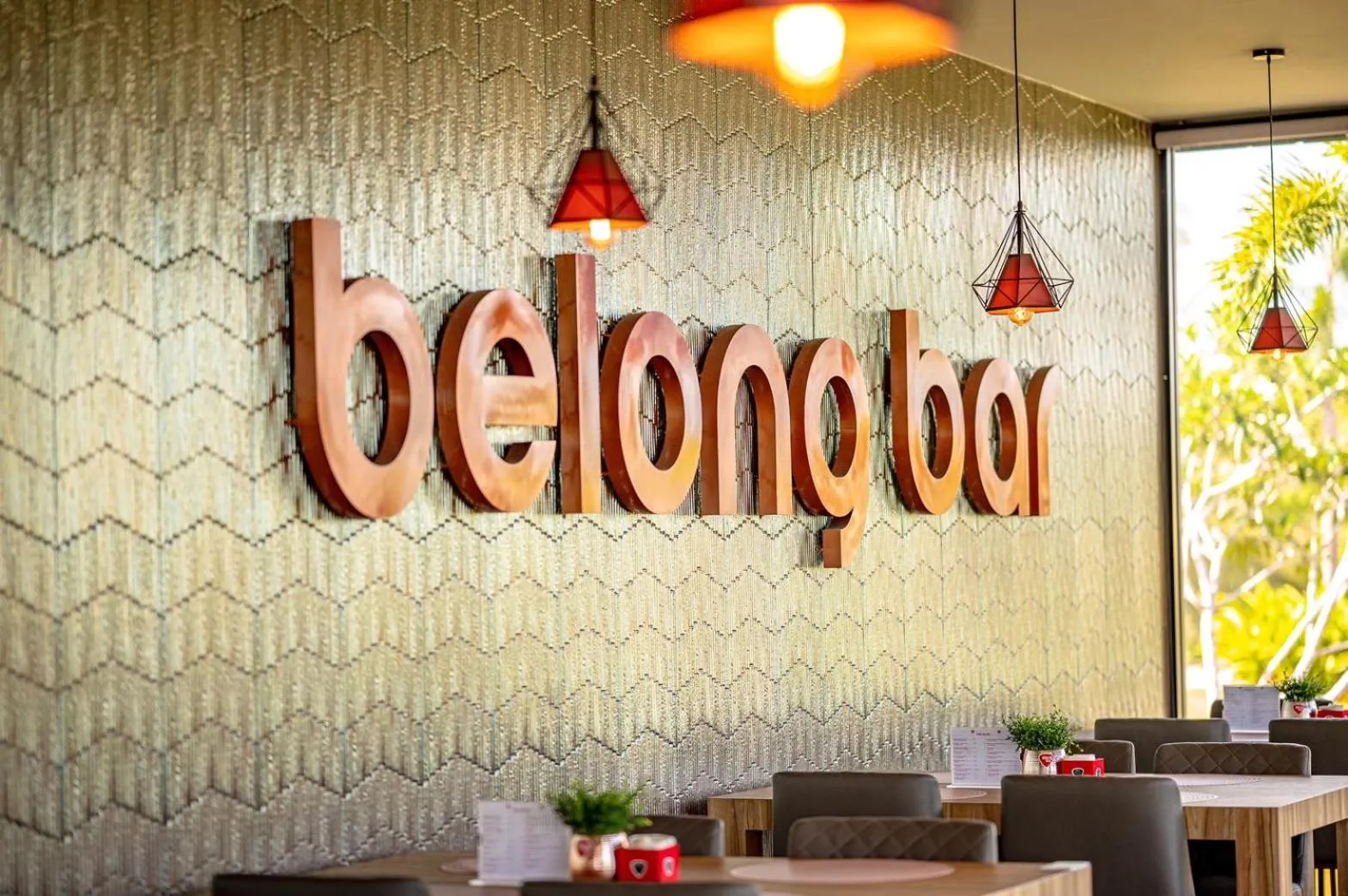 Restaurant/places to eat in Belong Jin The Dam Hotel And Resort