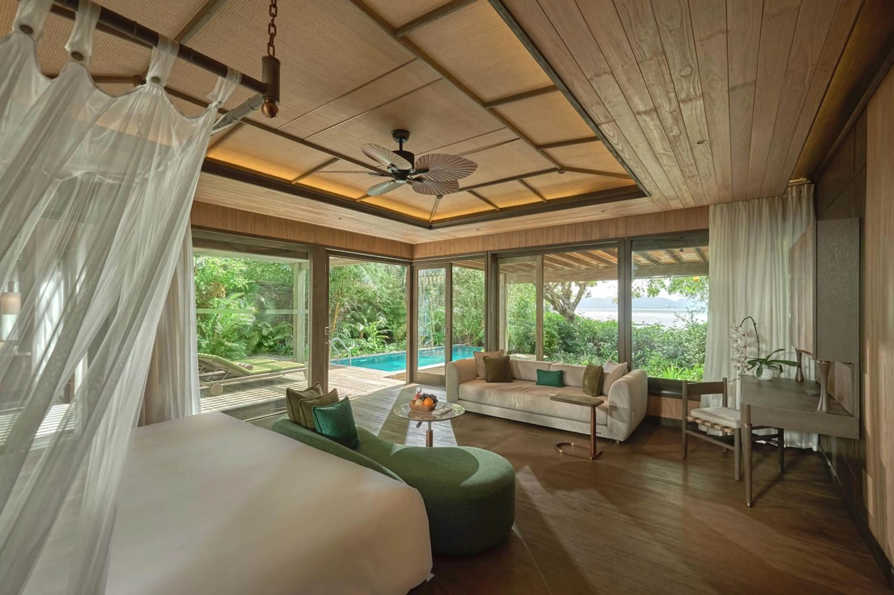 Bedroom in An Lam Retreats Ninh Van Bay
