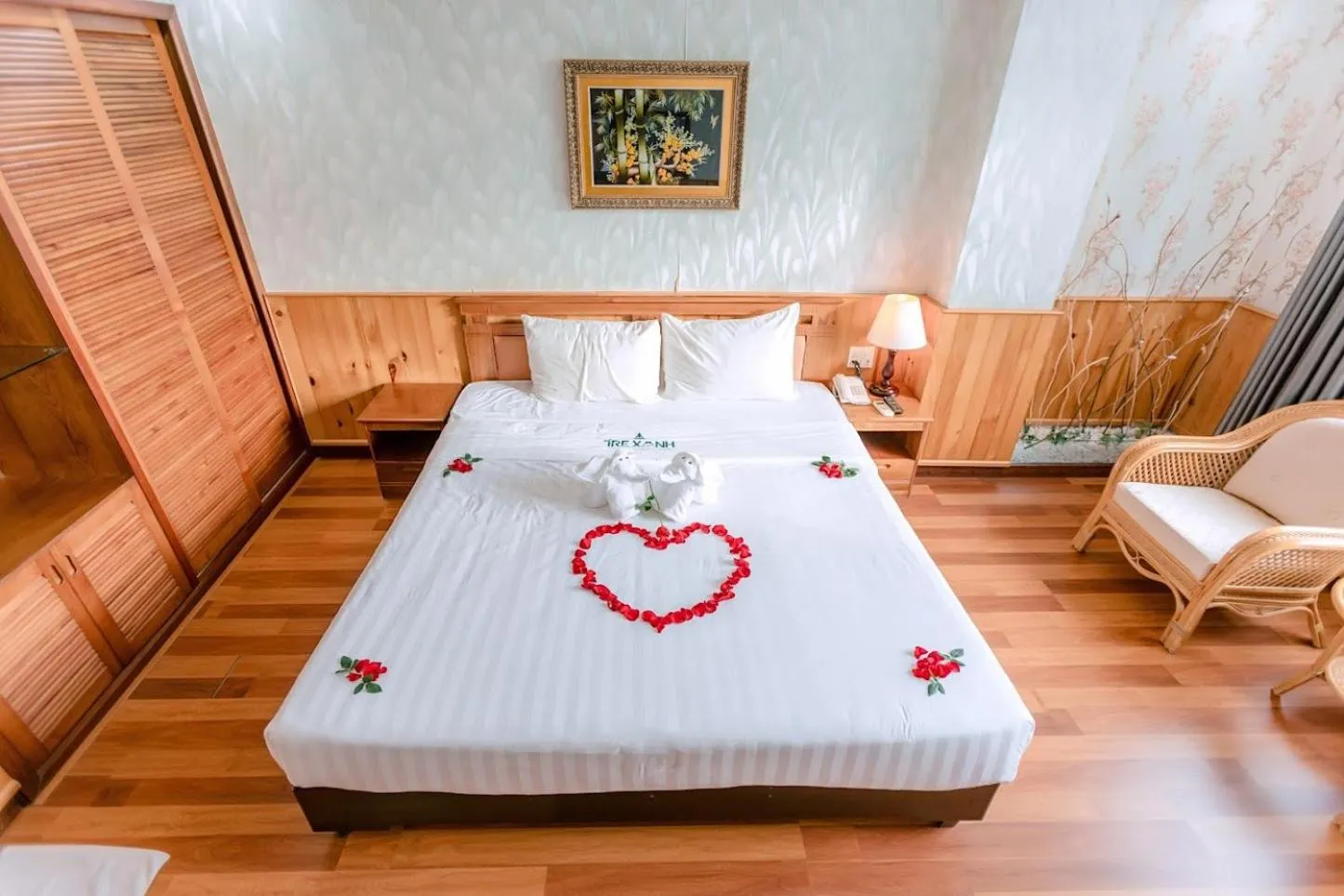 Bed in Tre Xanh Hotel