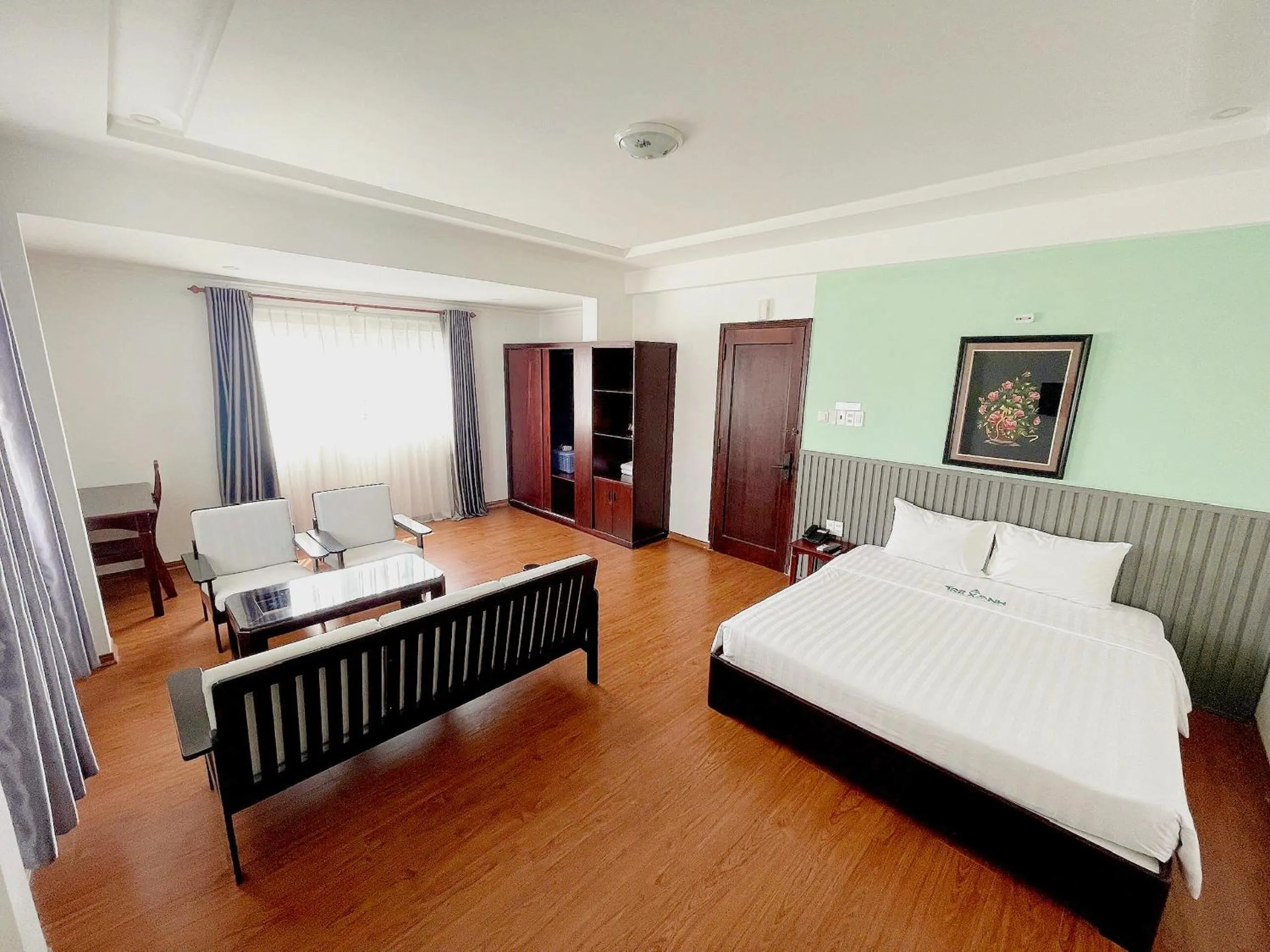 Bedroom, Bed in Tre Xanh Hotel