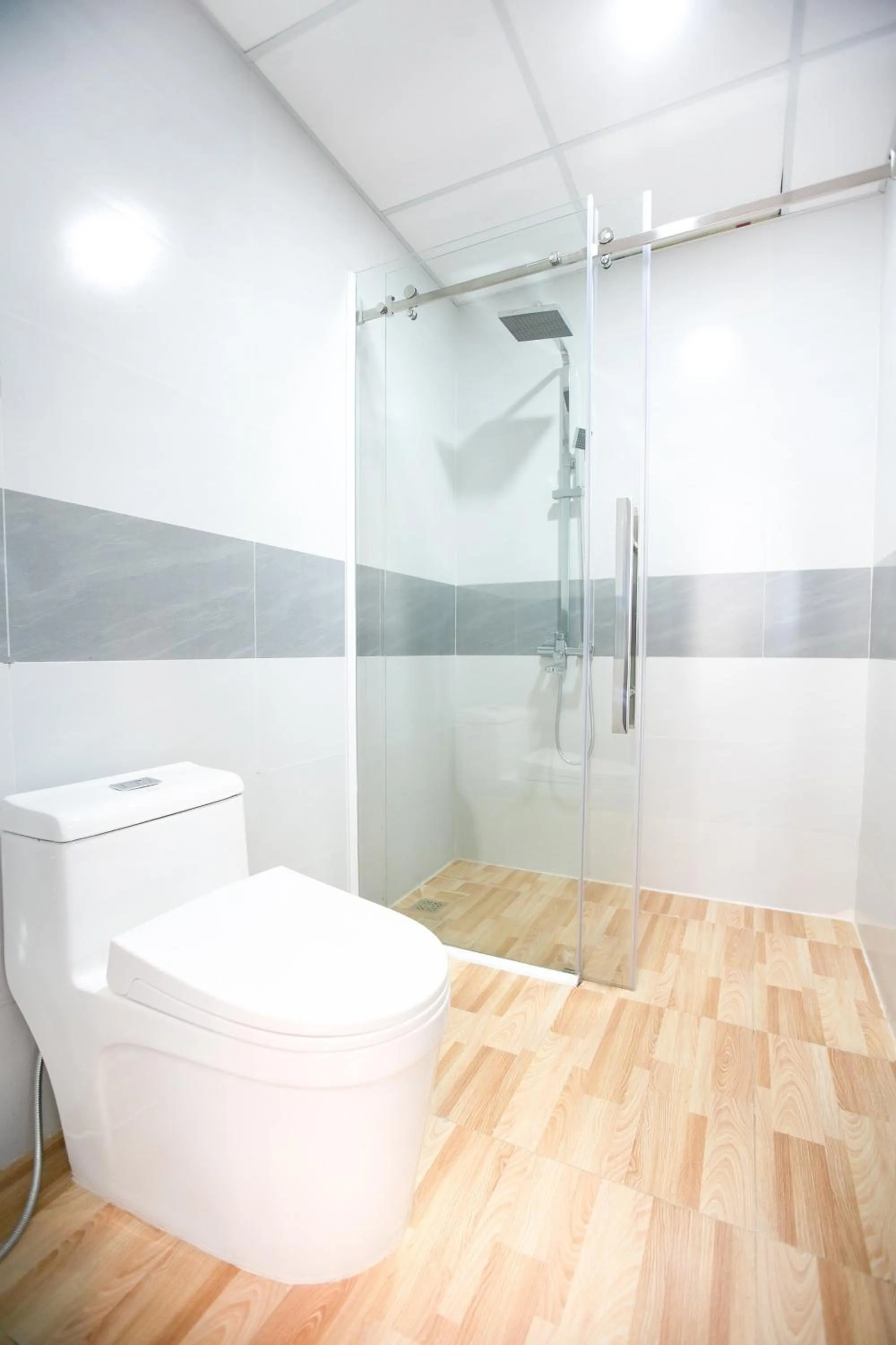 Toilet in Tre Xanh Hotel