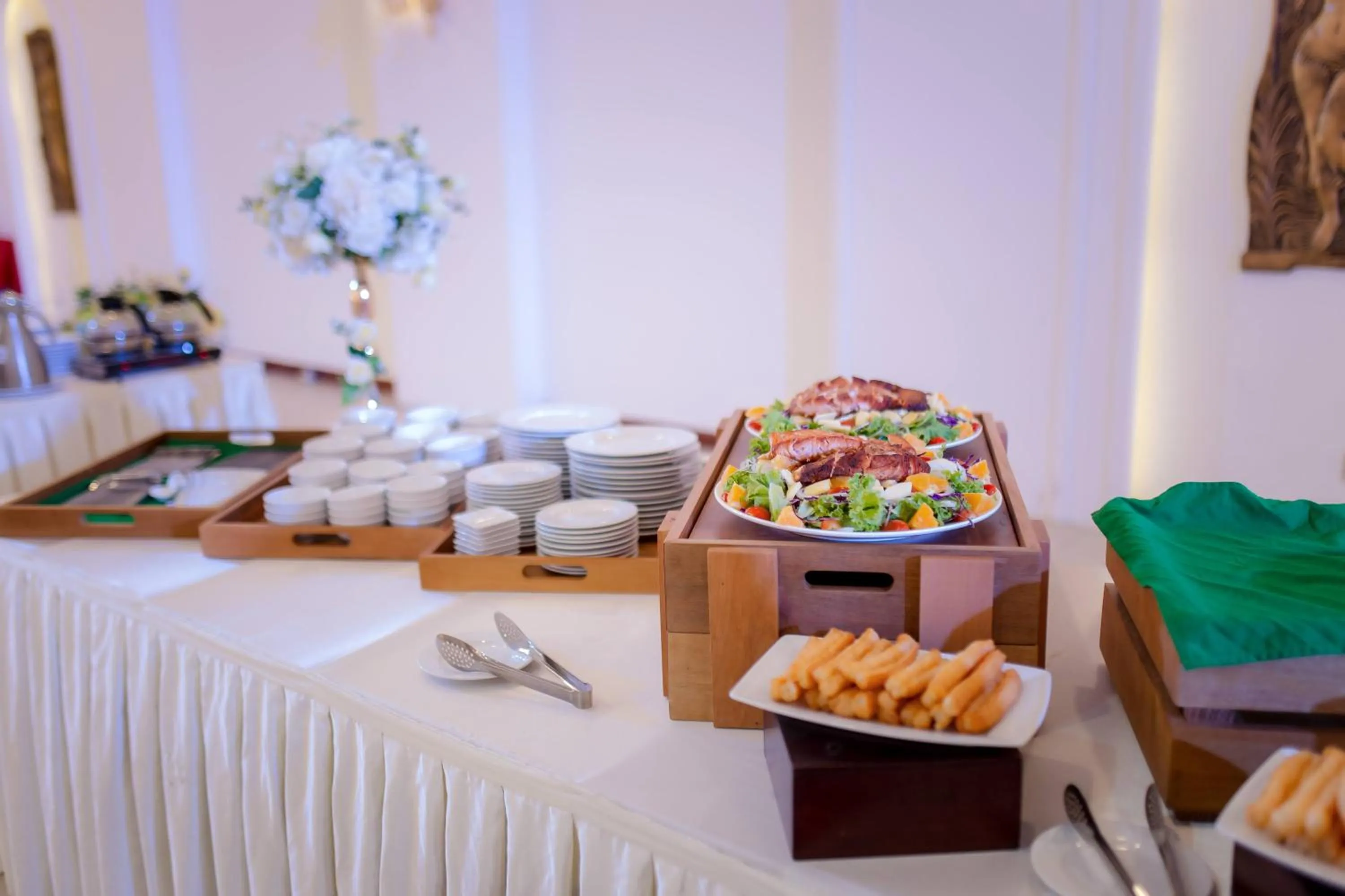 Food in Tre Xanh Hotel