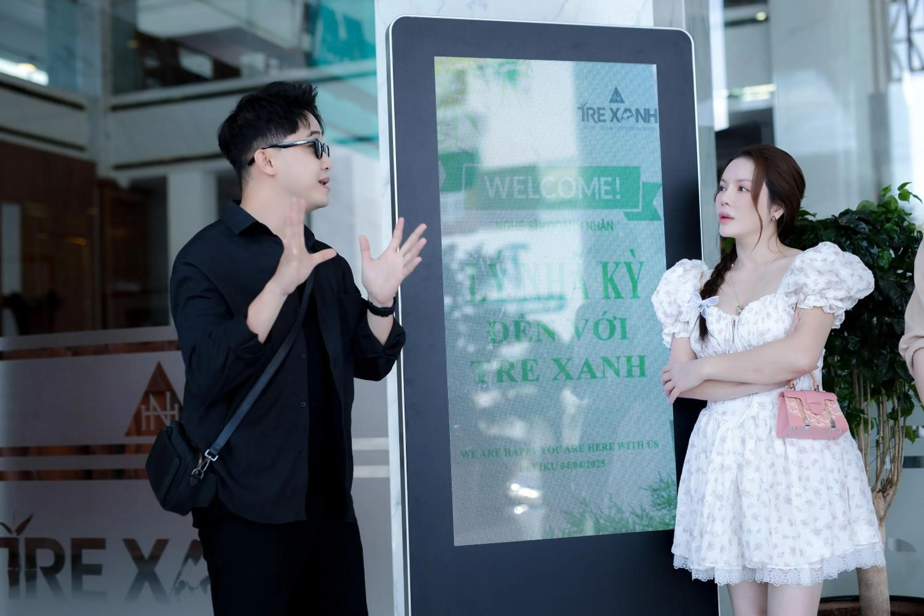 Guests in Tre Xanh Hotel