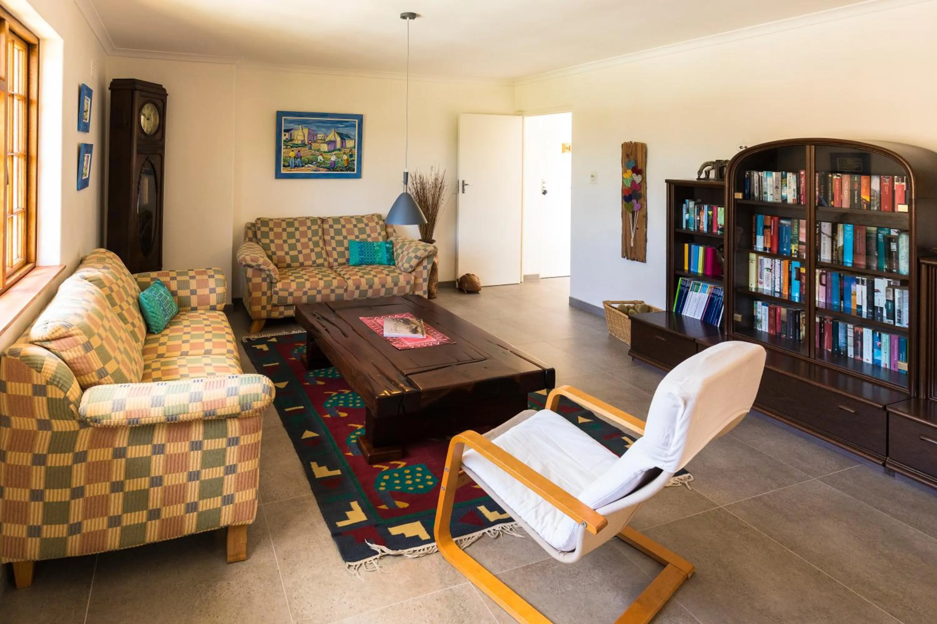 Lounge or bar in Hout Bay Lodge