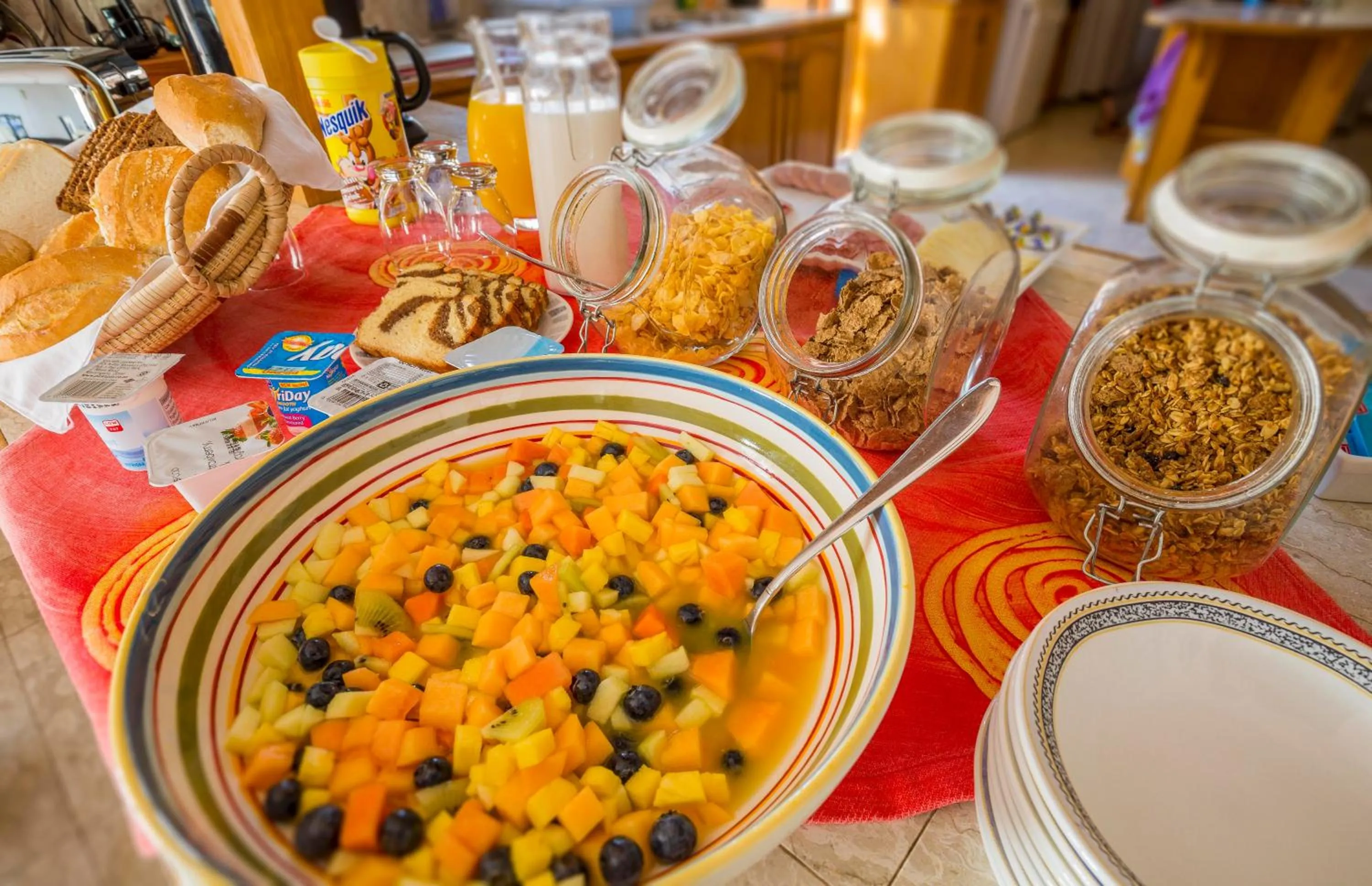 Buffet breakfast in Hout Bay Lodge