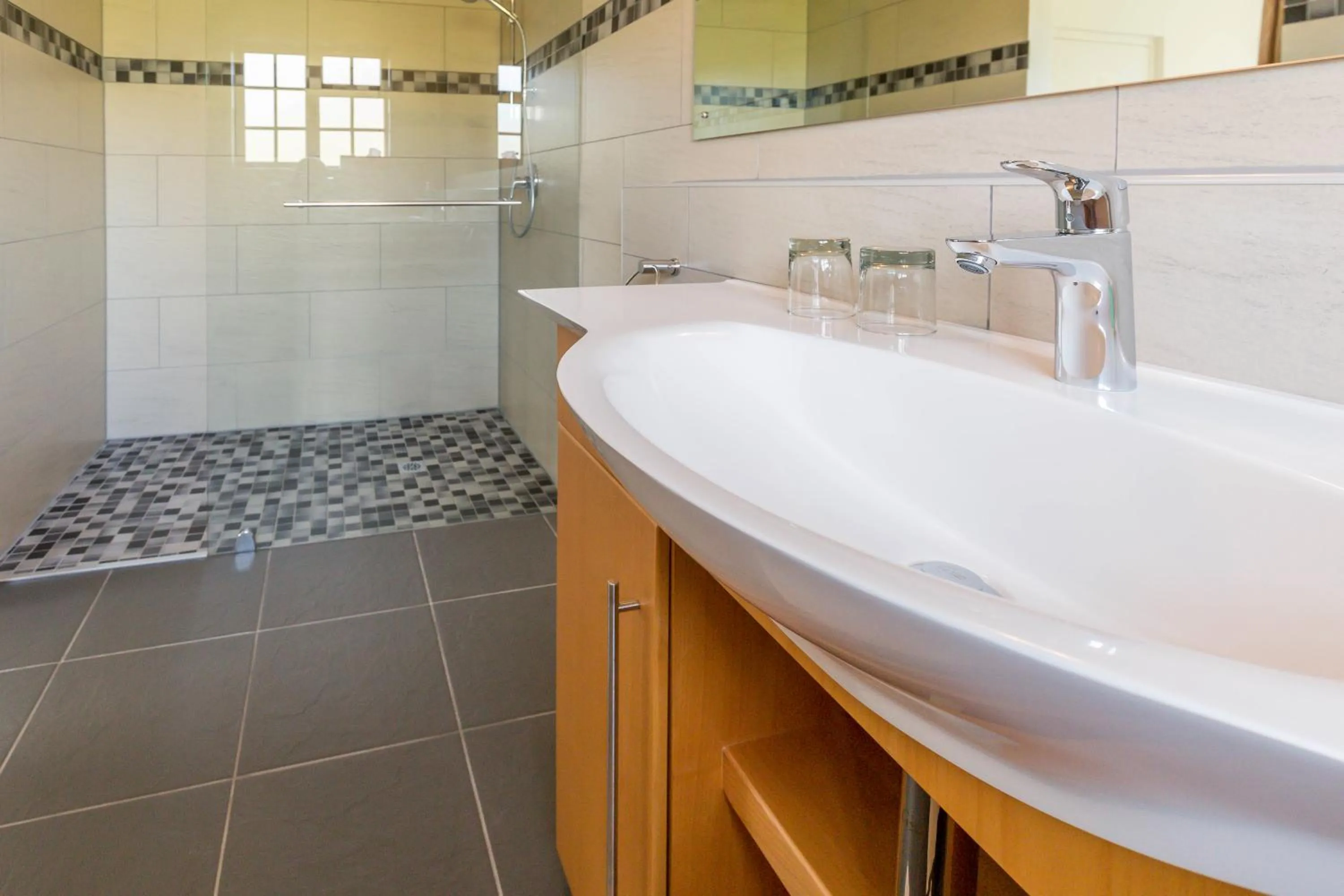 Bathroom in Hout Bay Lodge