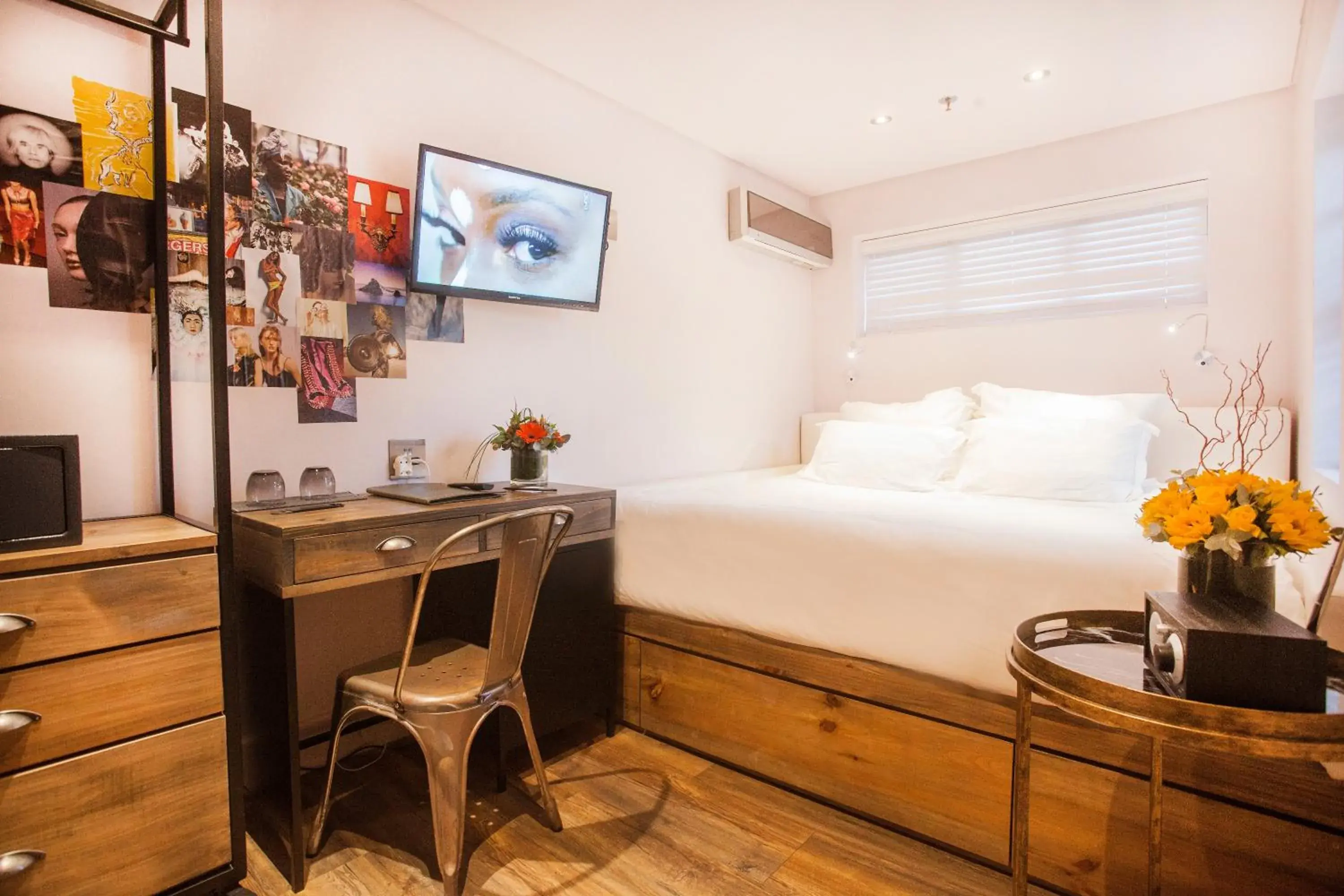 Economy Double Room in The Grey Hotel Economy Double Room in The Grey Hotel