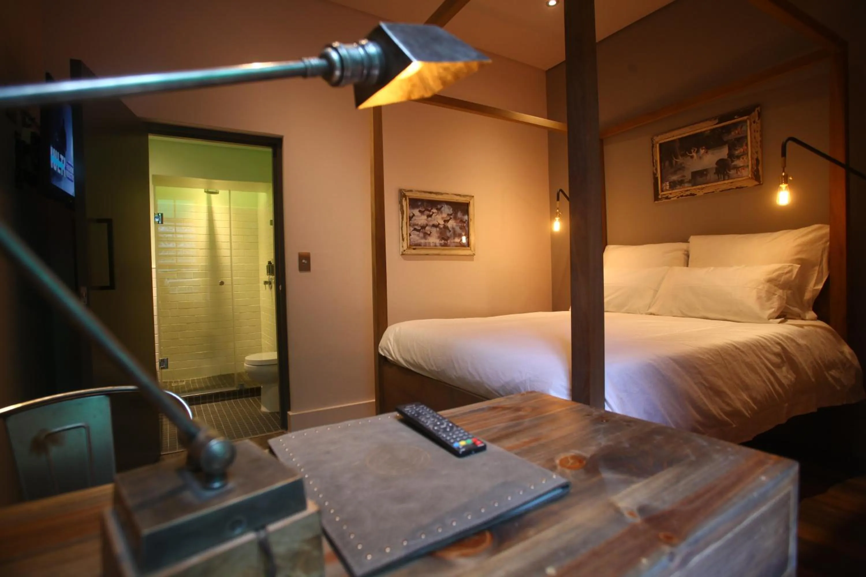 Bedroom, Bed in The Grey Hotel