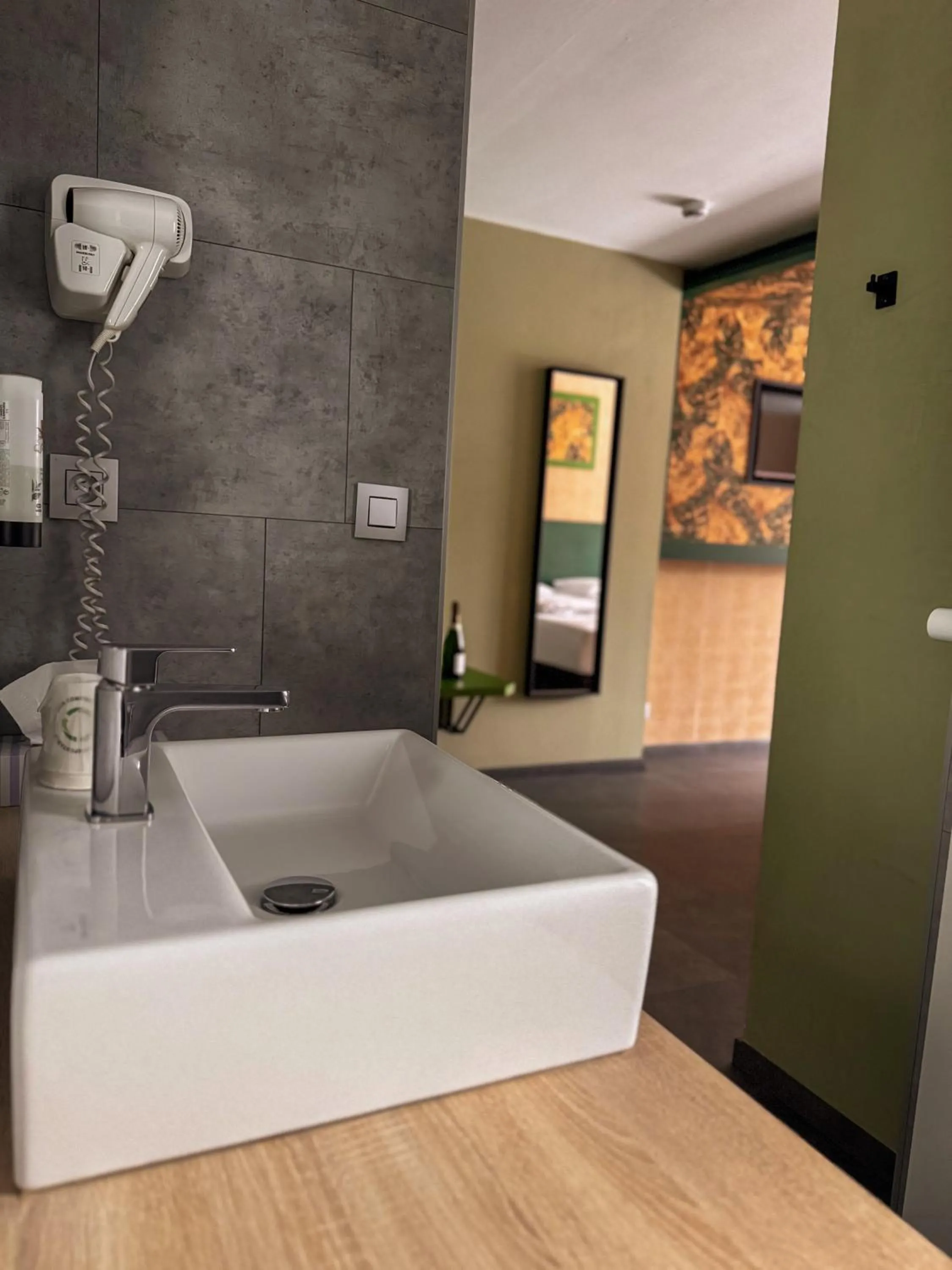 Bathroom in RAVeL Hotel Cyrano