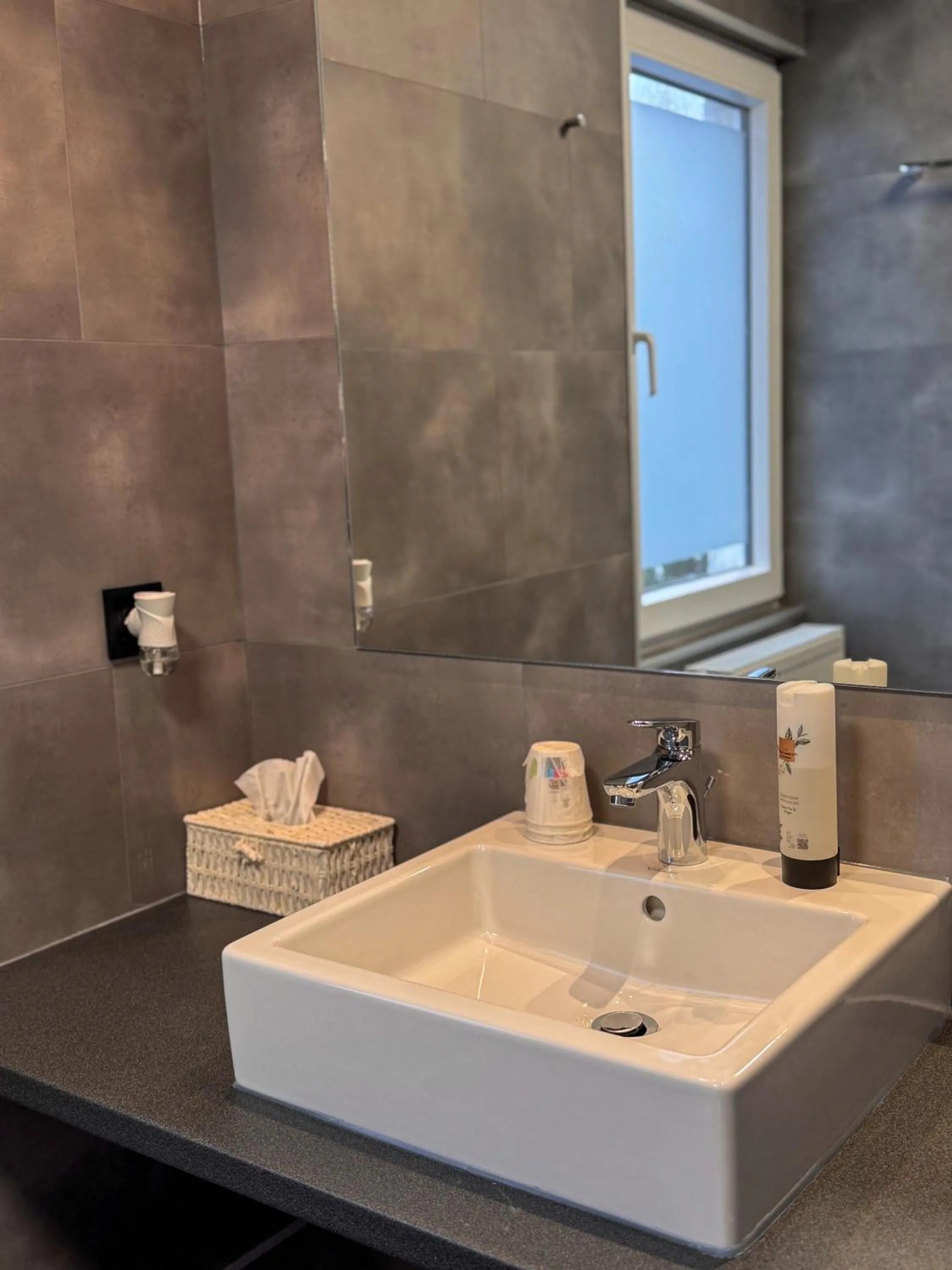 Bathroom in RAVeL Hotel Cyrano