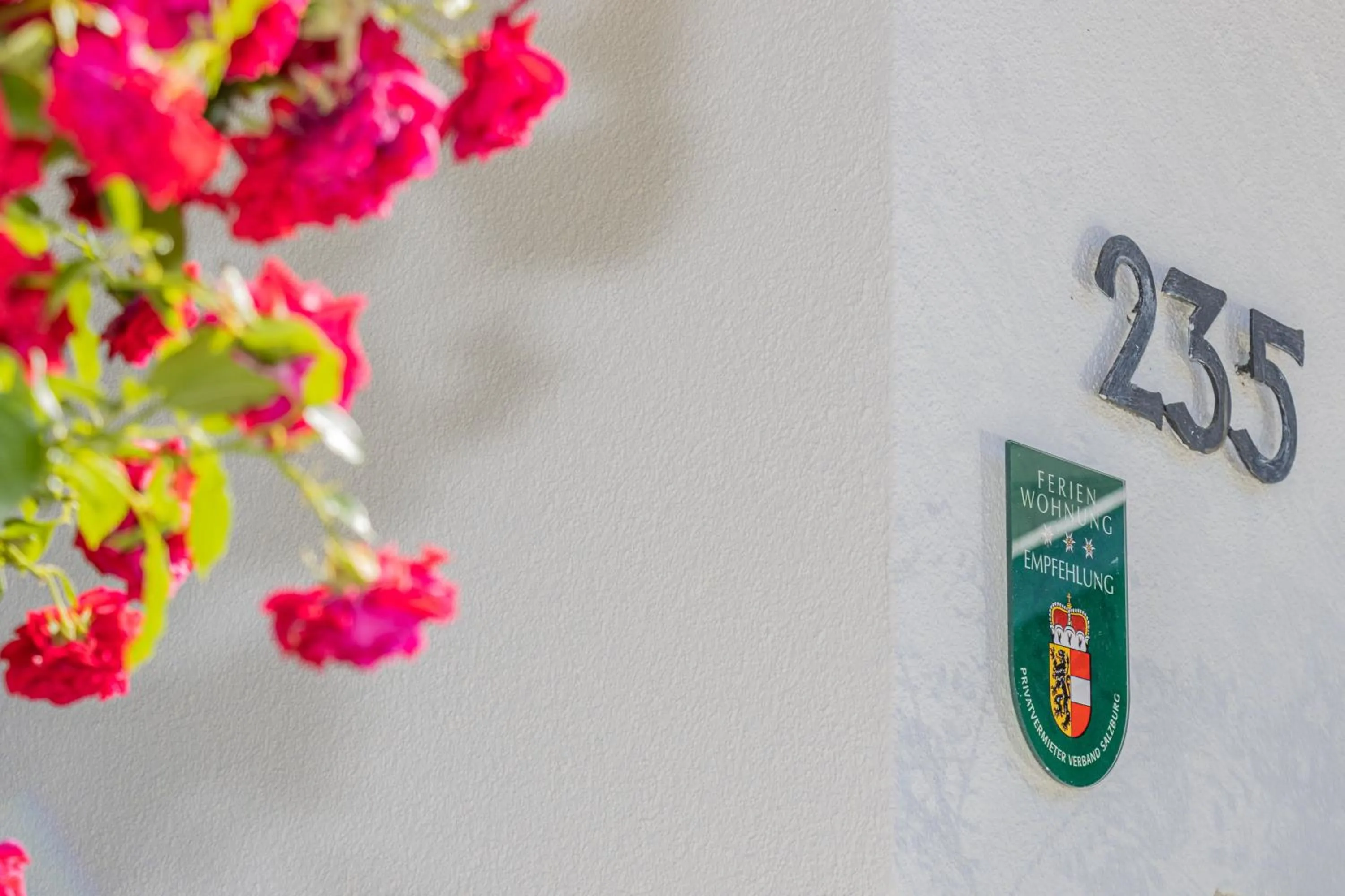 Logo/Certificate/Sign in Ferienhaus Hohenwarter