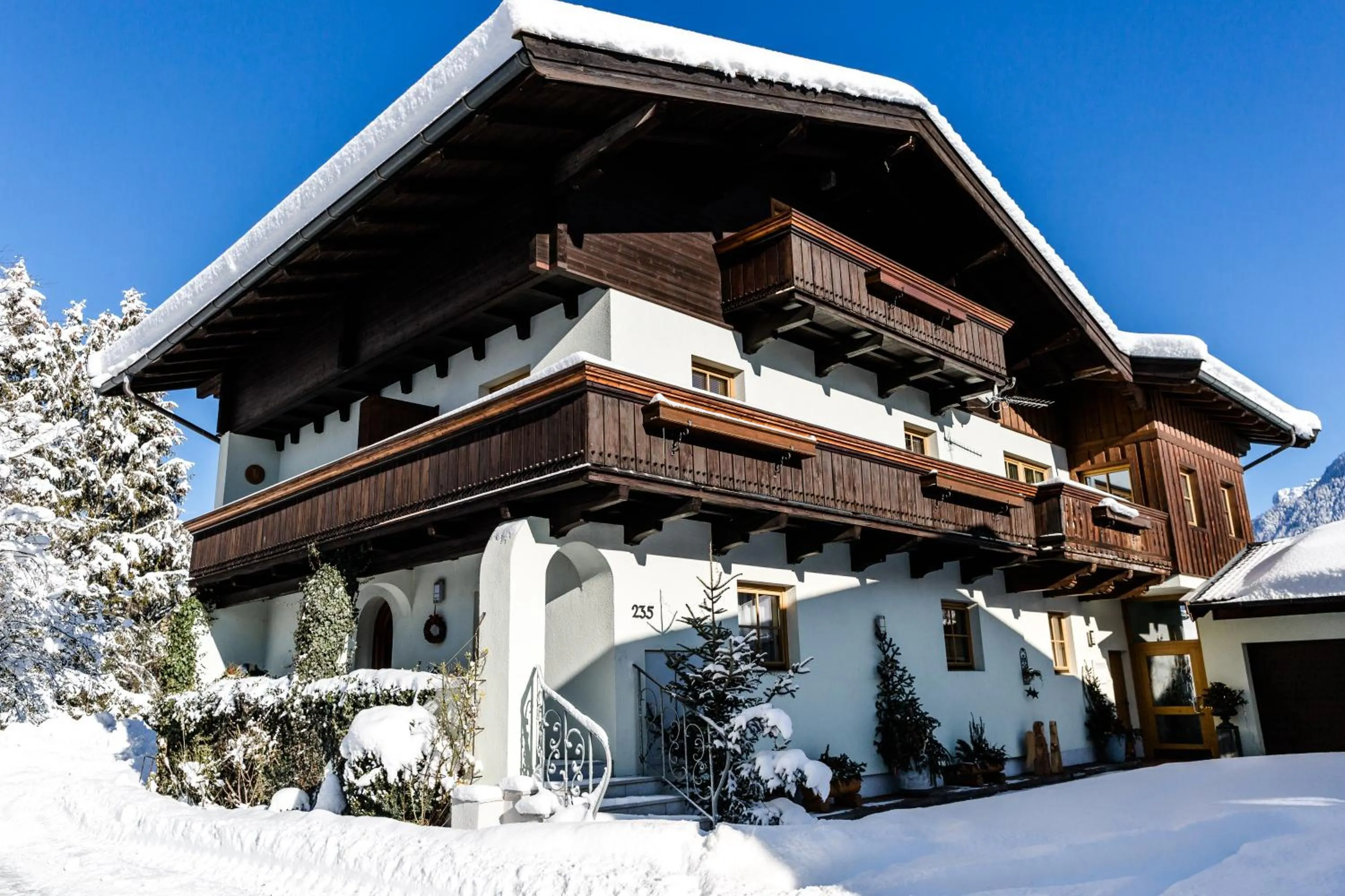 Property building in Ferienhaus Hohenwarter