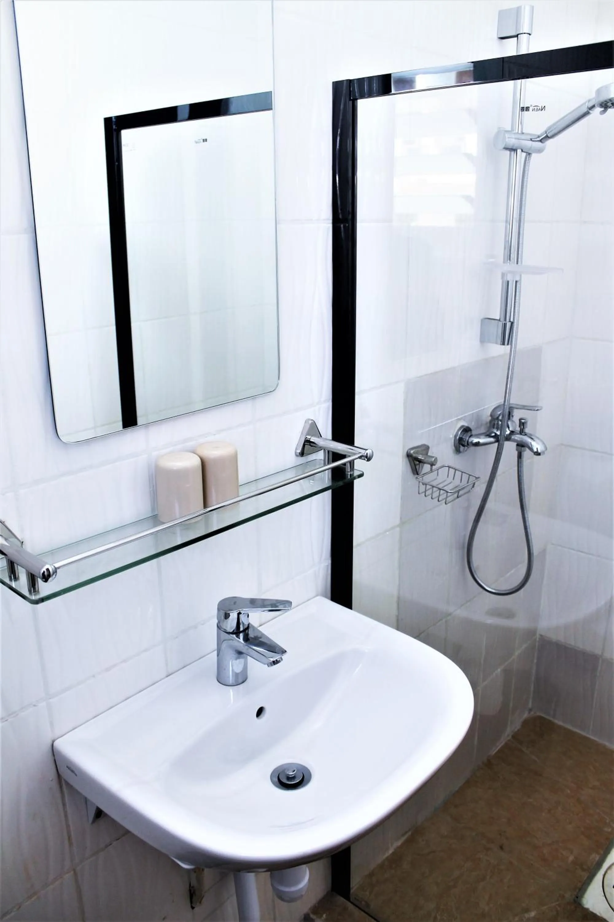 Bathroom in Bungalow Beach Hotel