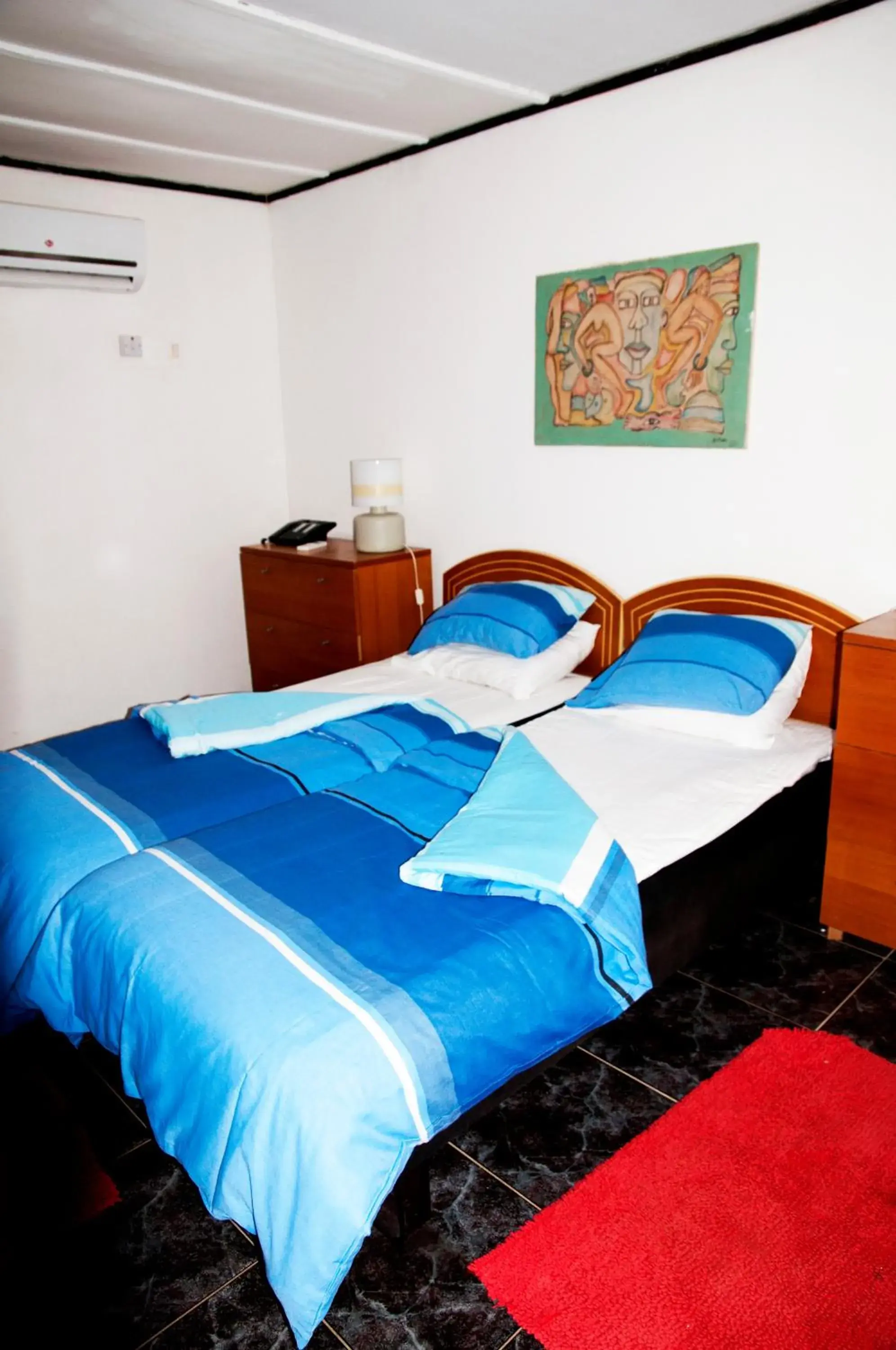 Bed in Bungalow Beach Hotel Bed in Bungalow Beach Hotel