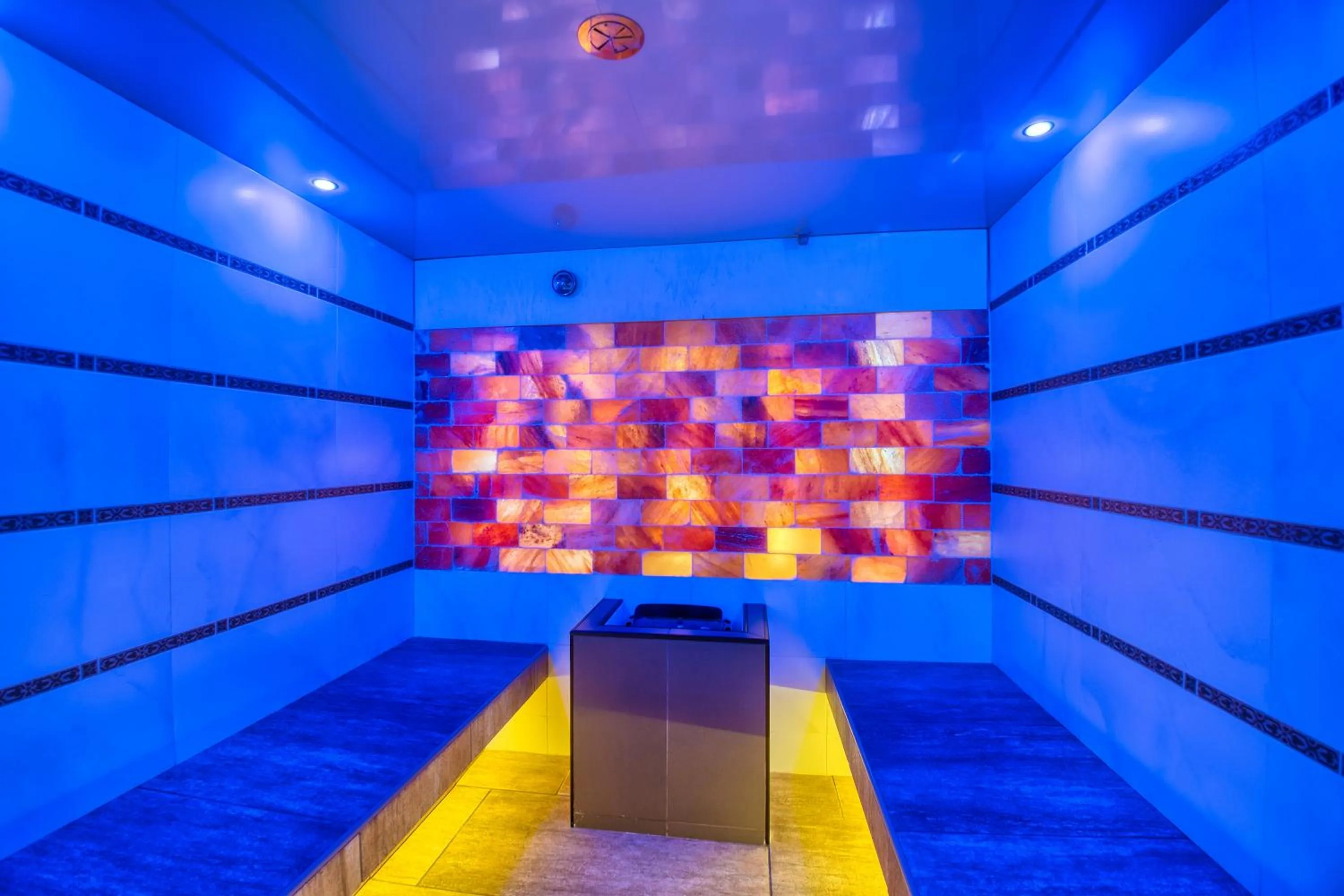 Sauna in Boutique Hotel Bramante & SPA