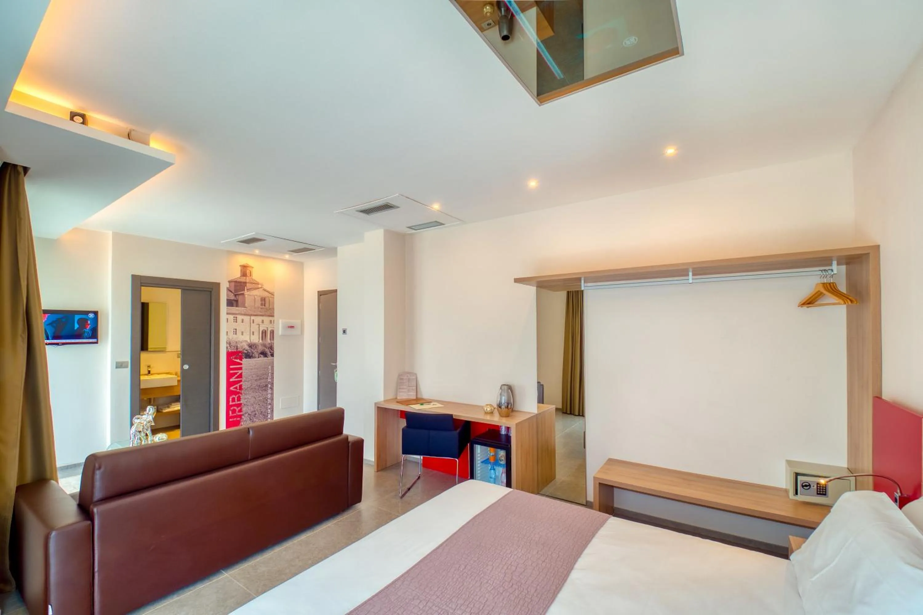 Photo of the whole room, Bed in Boutique Hotel Bramante & SPA