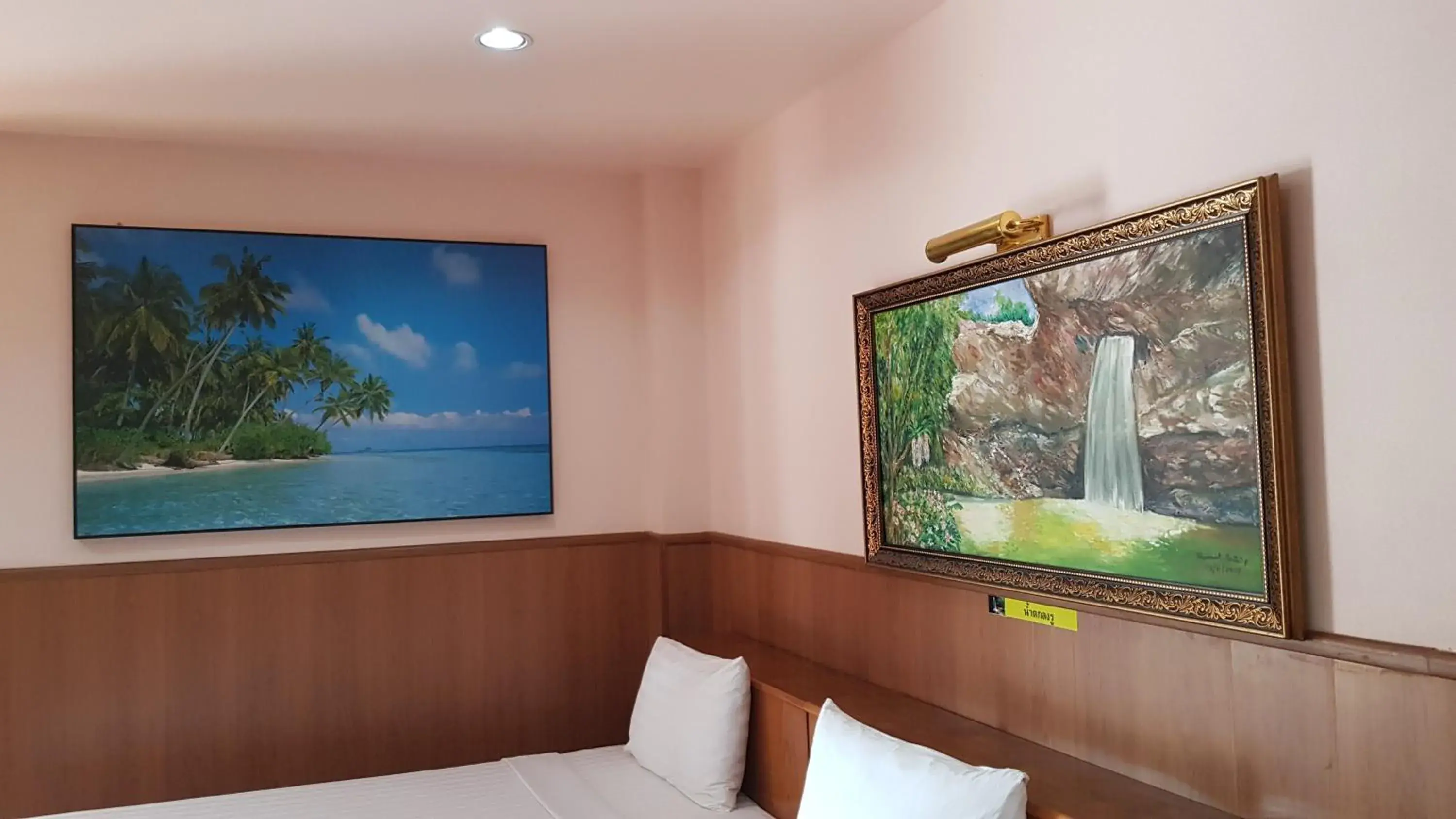 Sea view in Phadaeng Hotel Sea view in Phadaeng Hotel