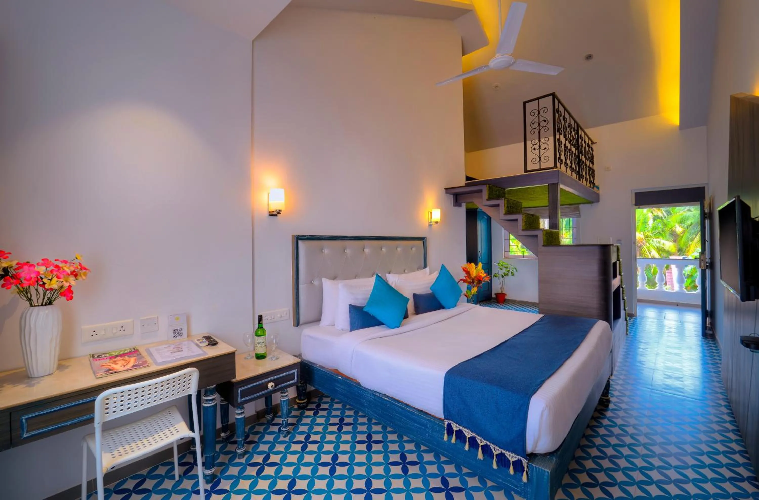 Bed in TreeHouse Nova