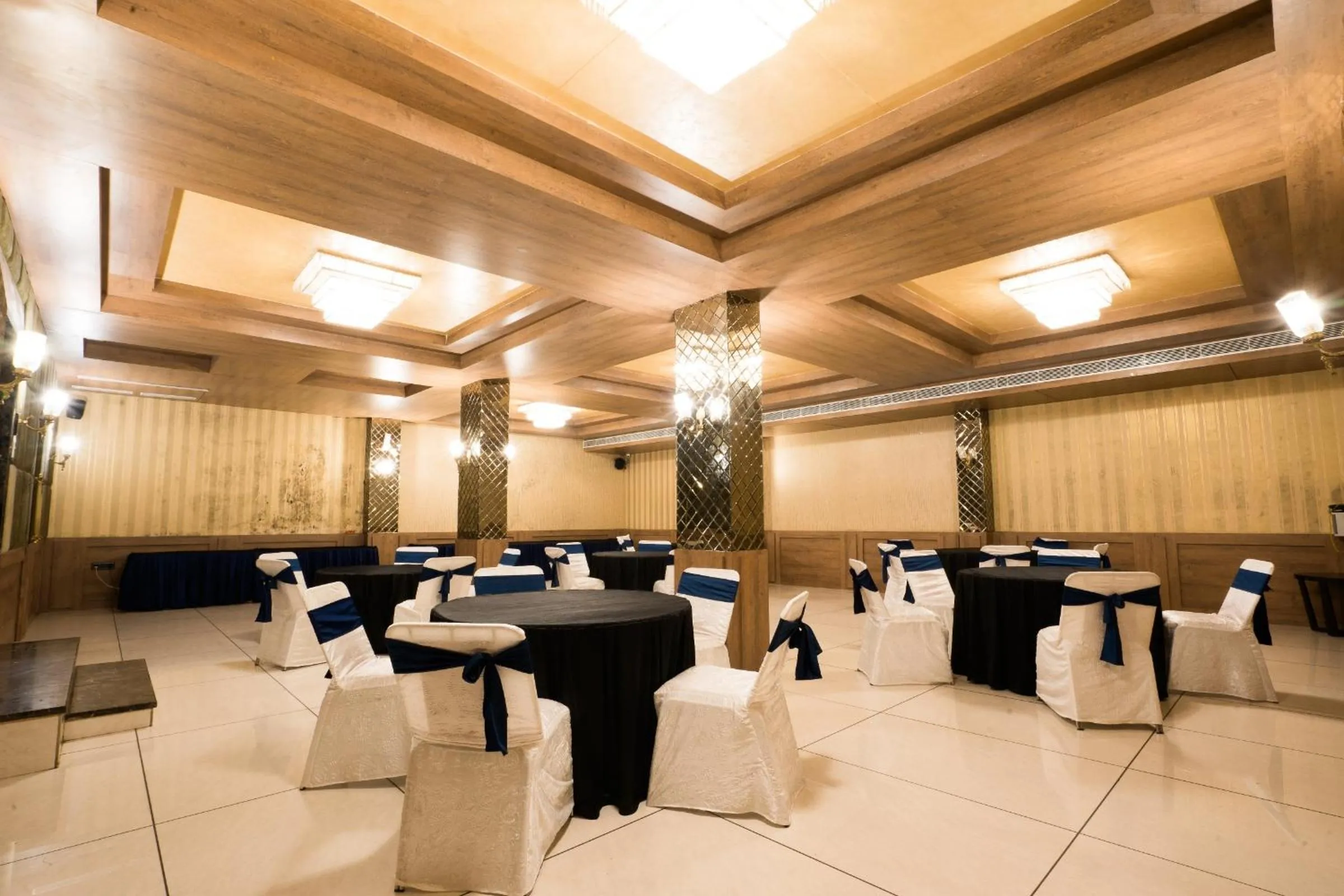 Banquet/Function facilities in The Livin