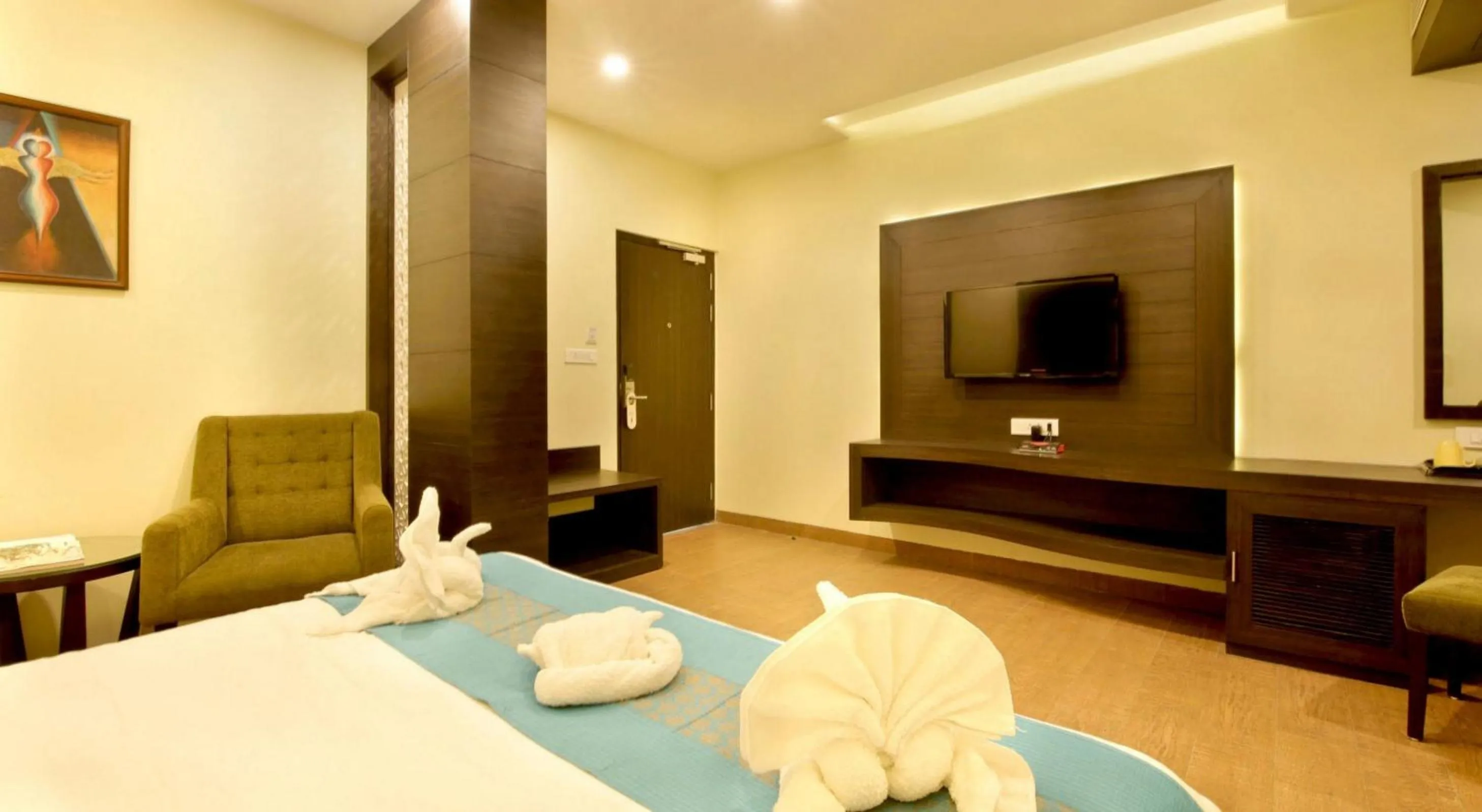 Bedroom, Bed in The Livin