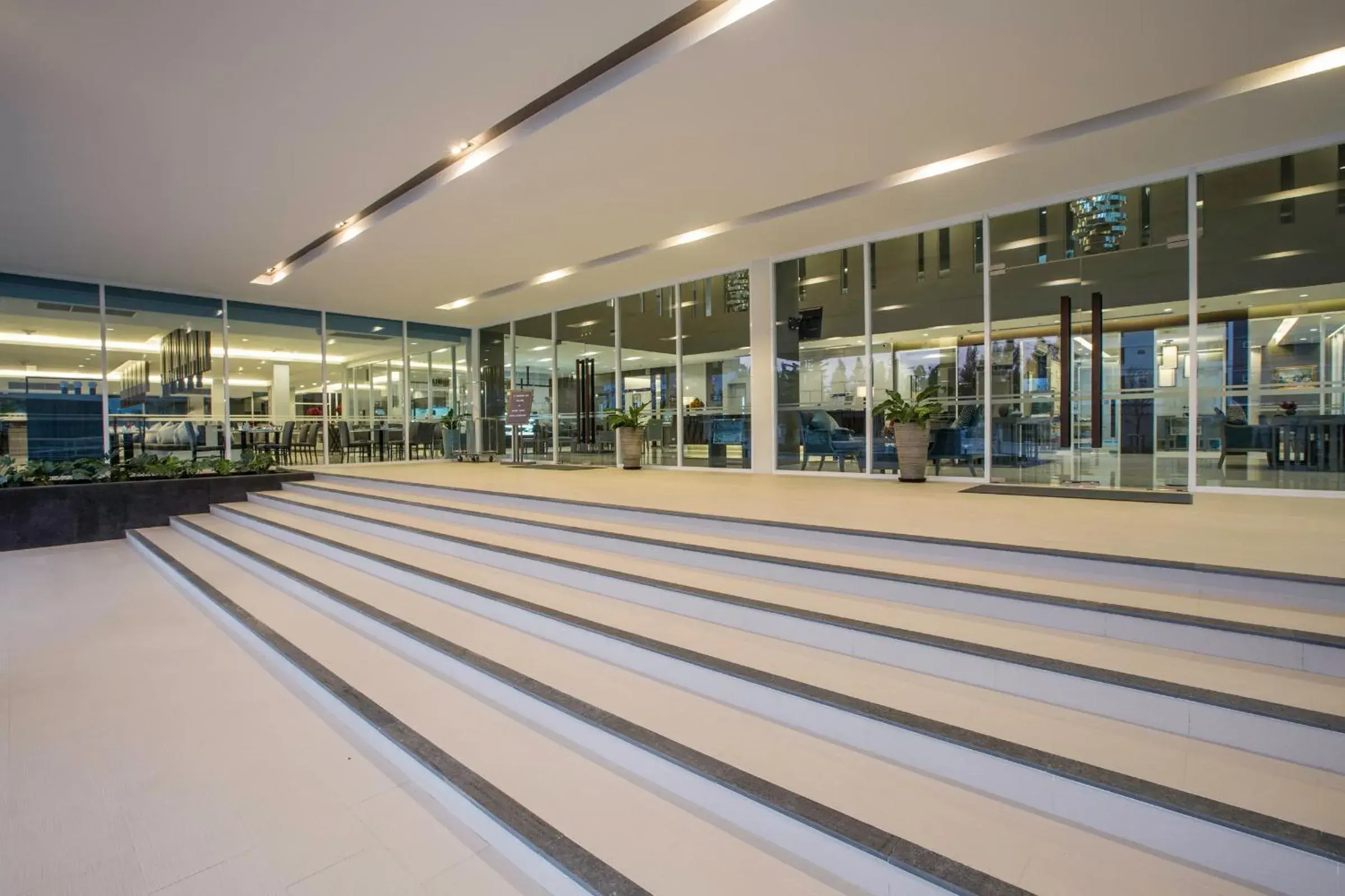 Facade/entrance in Kantary Hotel And Serviced Apartment, Amata, Bangpakong Facade/entrance in Kantary Hotel And Serviced Apartment, Amata, Bangpakong