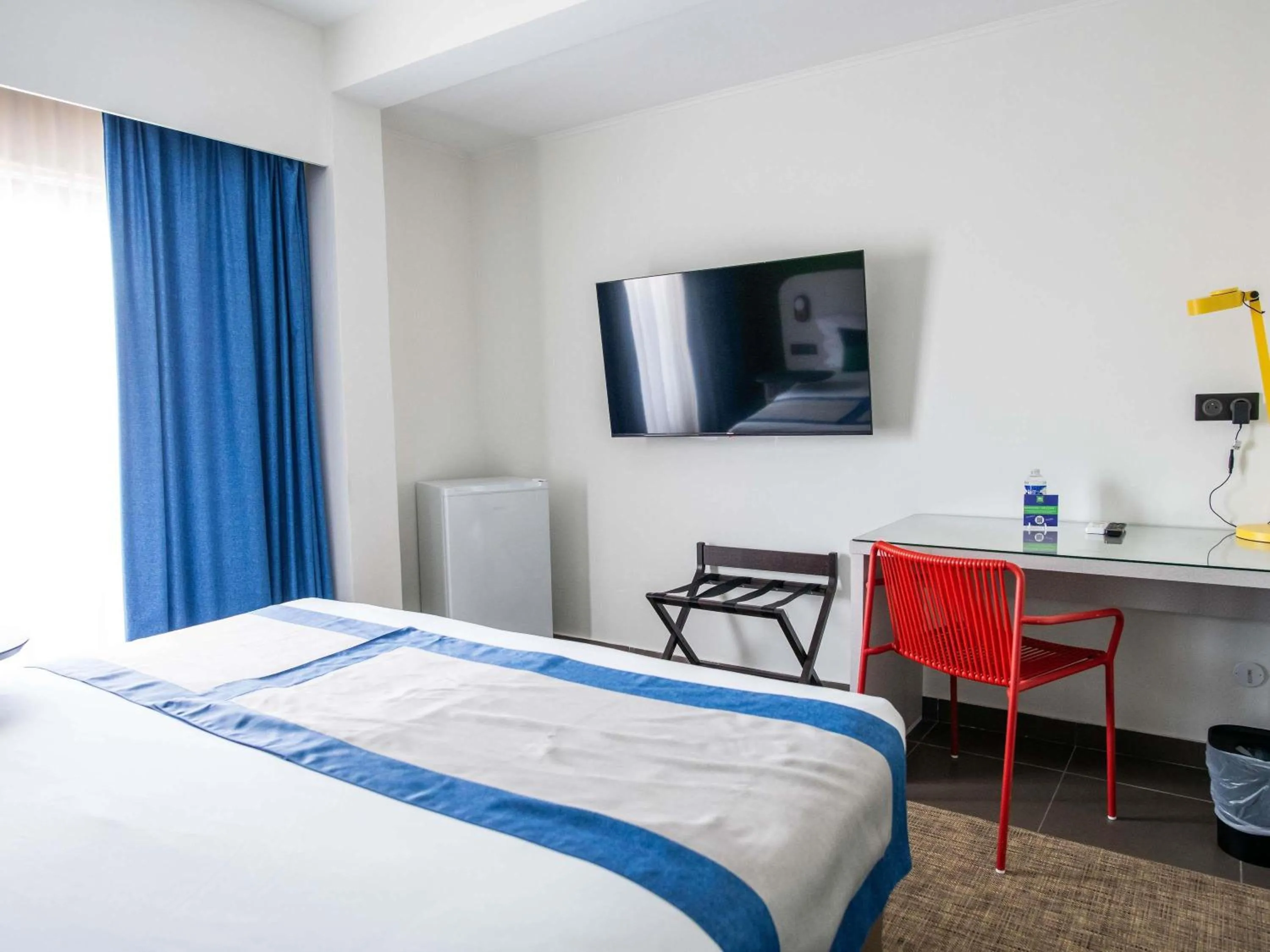 Bedroom, Bed in Ibis Styles Cayenne Centre Amazonia