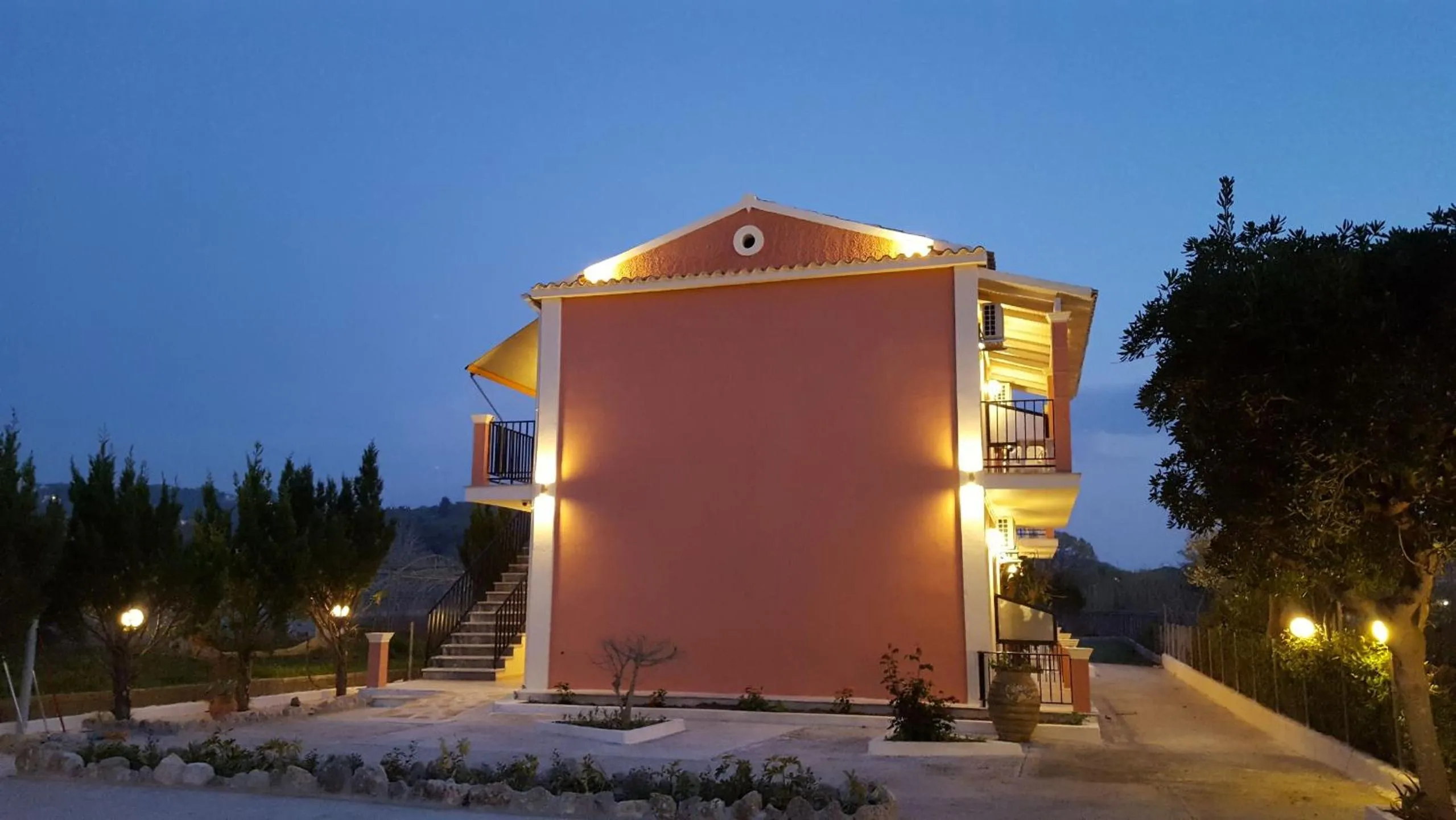 Arillas Dream Studios