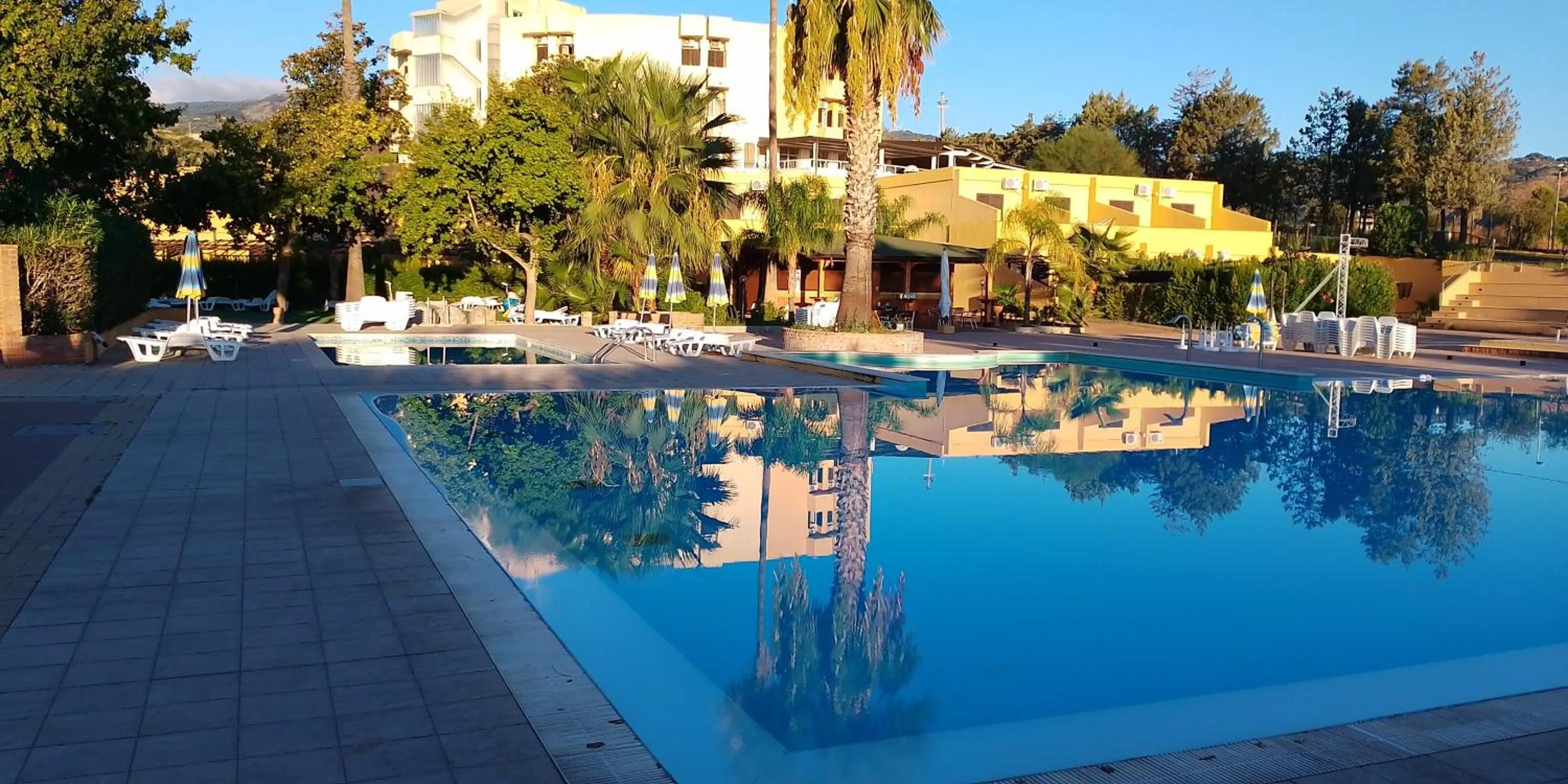Swimming pool in La Feluca