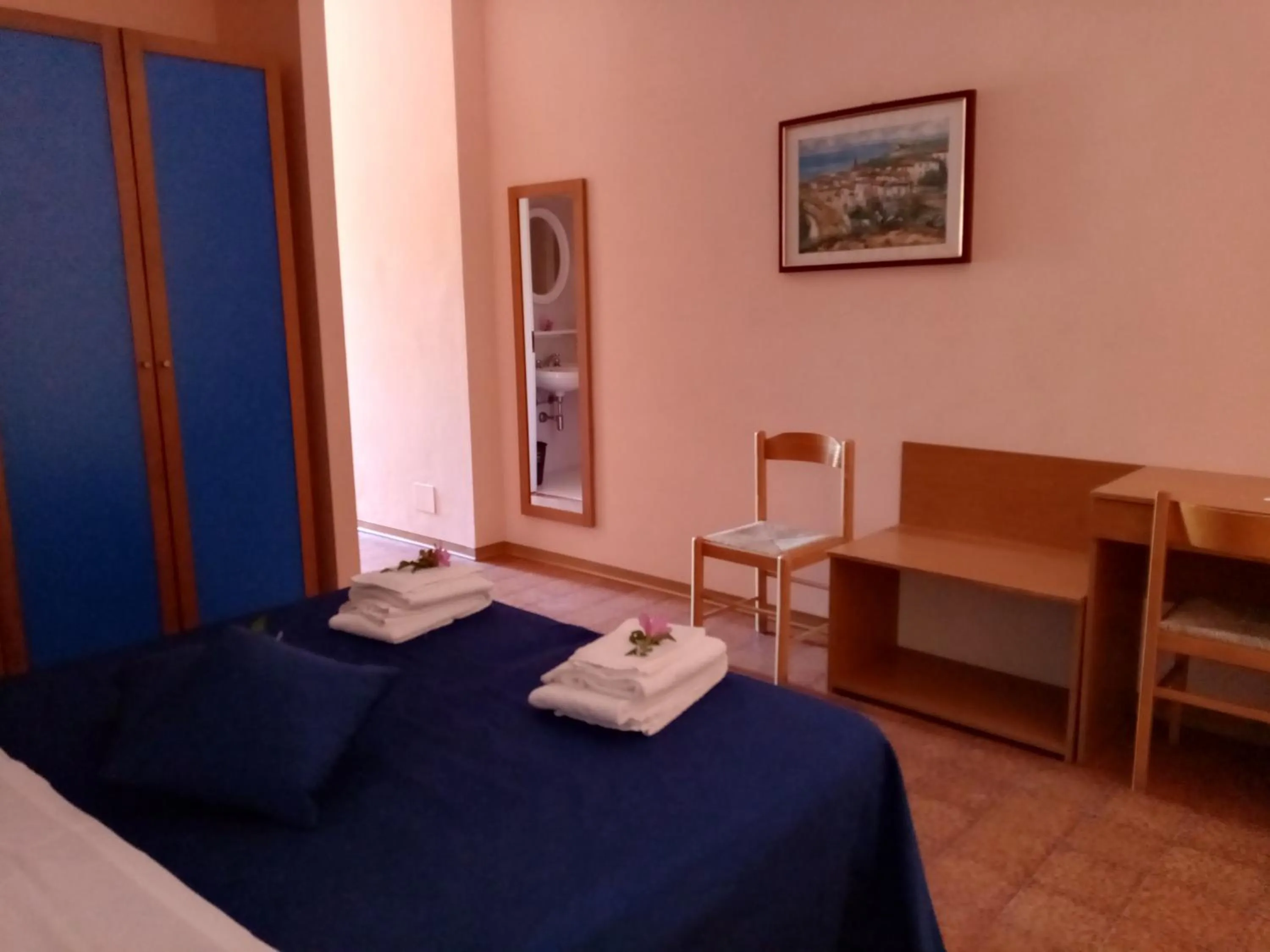 Bedroom, Bed in La Feluca