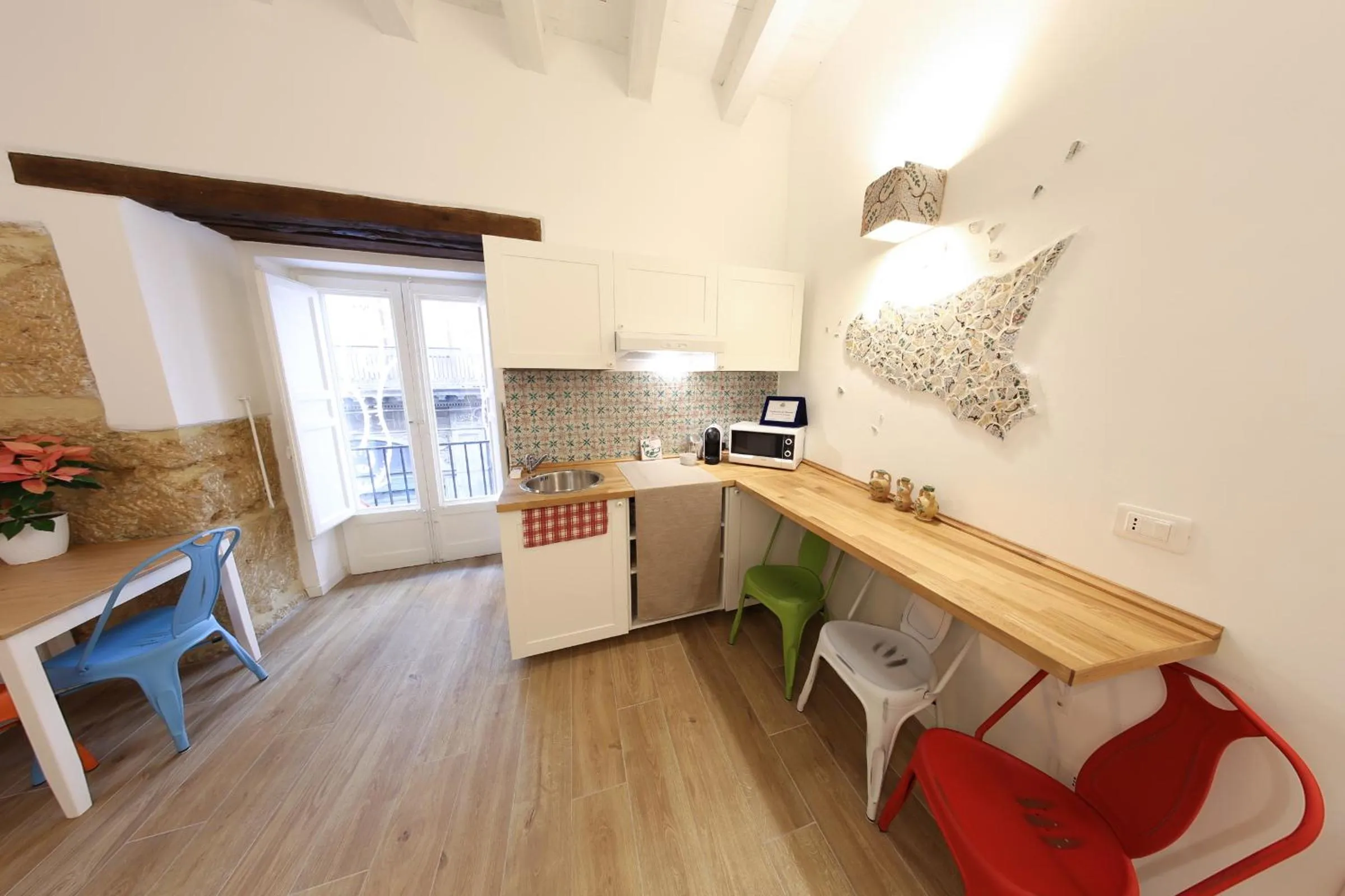 Bedda Mari Rooms & Suite