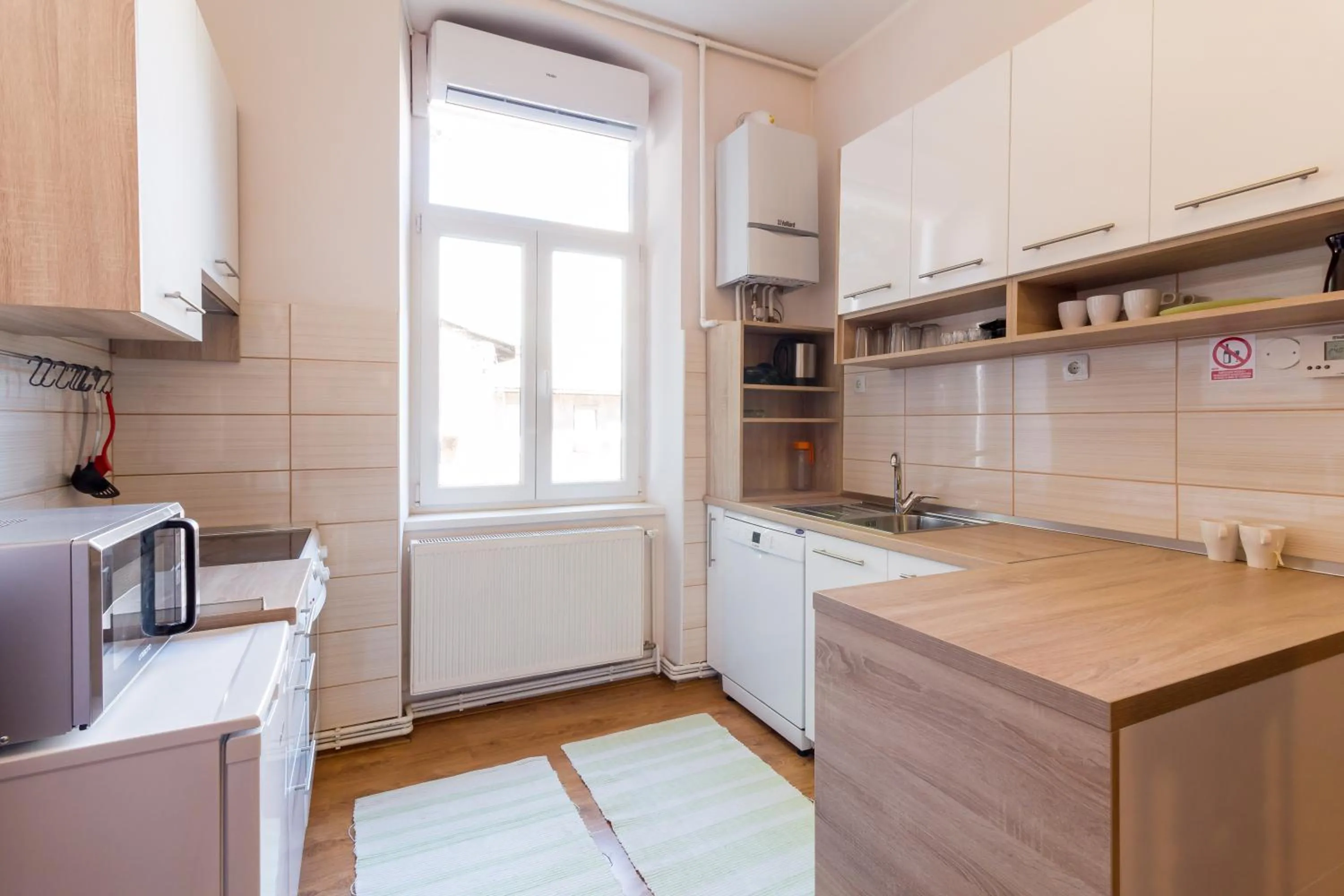 Kitchen or kitchenette in Zagreb Visit Apartment