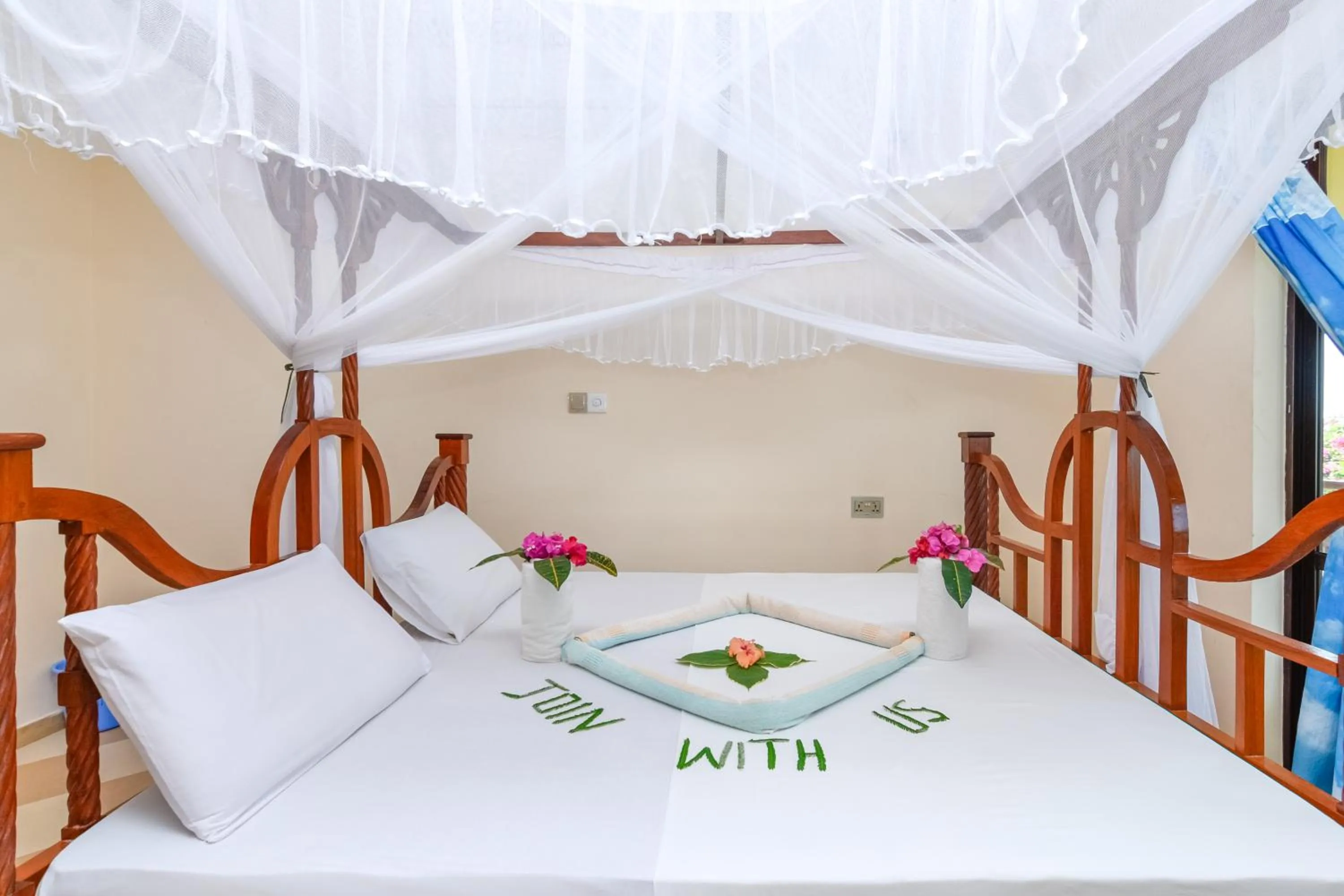 Bed in Ifa Beach Resort