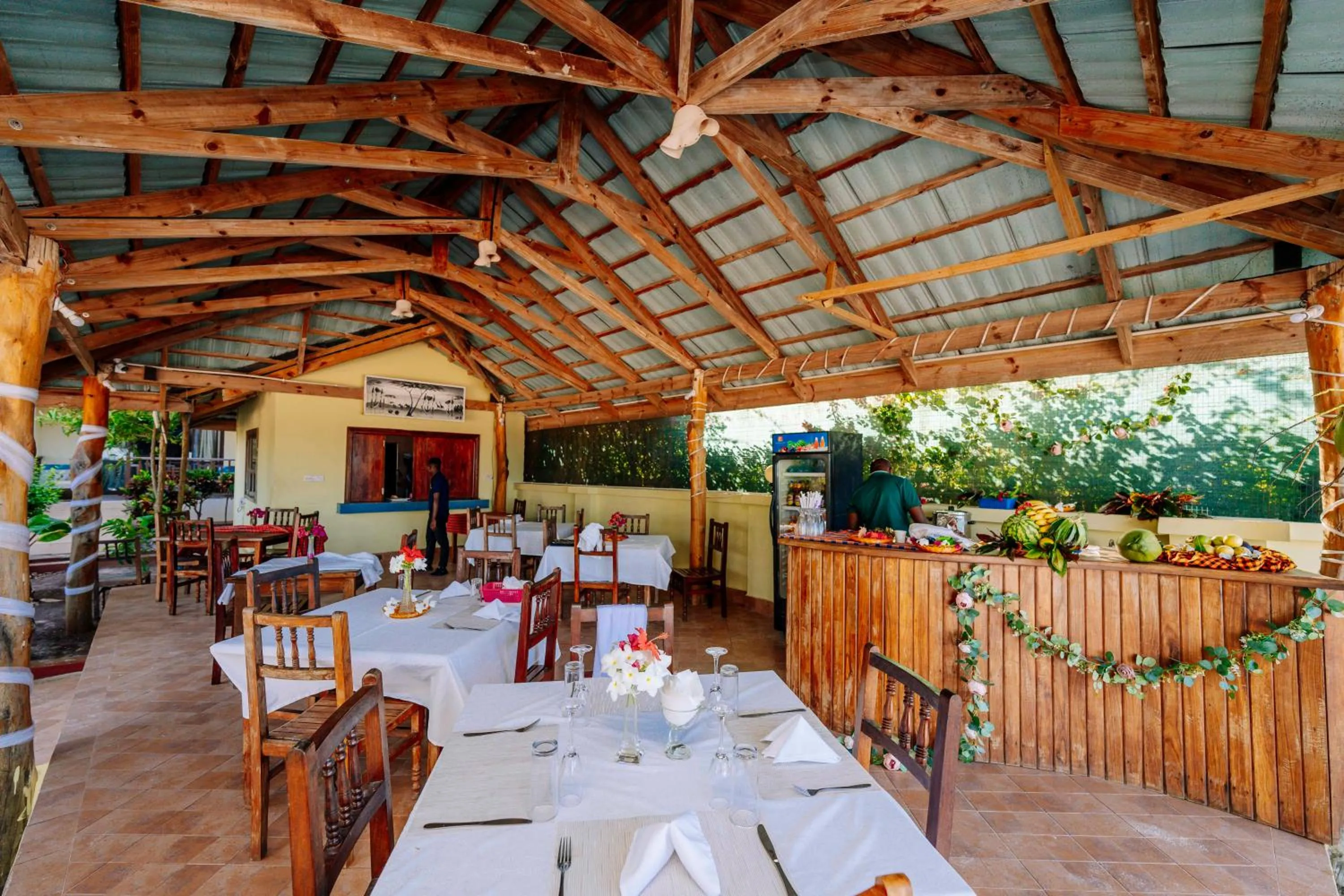 Restaurant/places to eat in Ifa Beach Resort