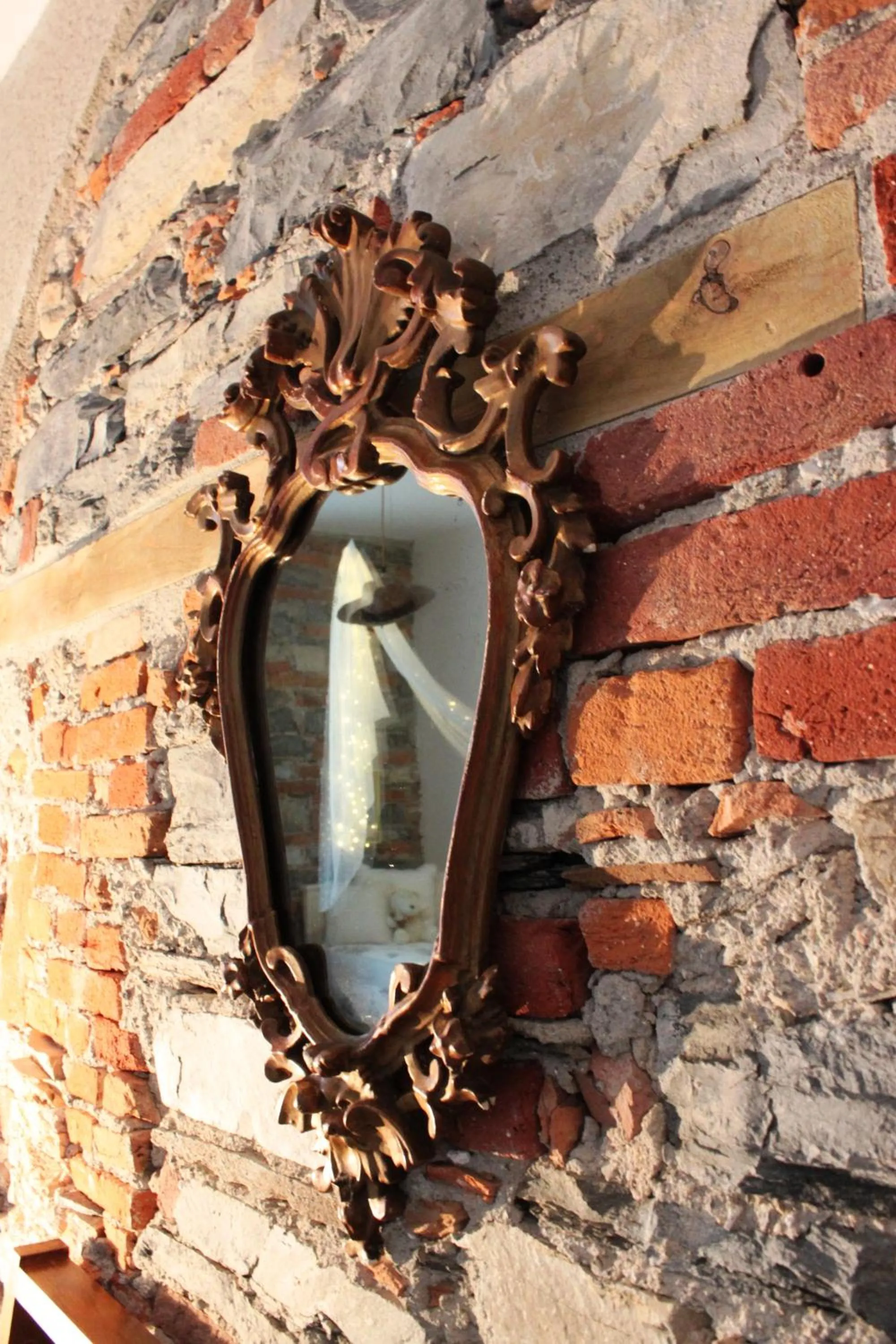 Decorative detail in Le Dame Della Cortesella B&B