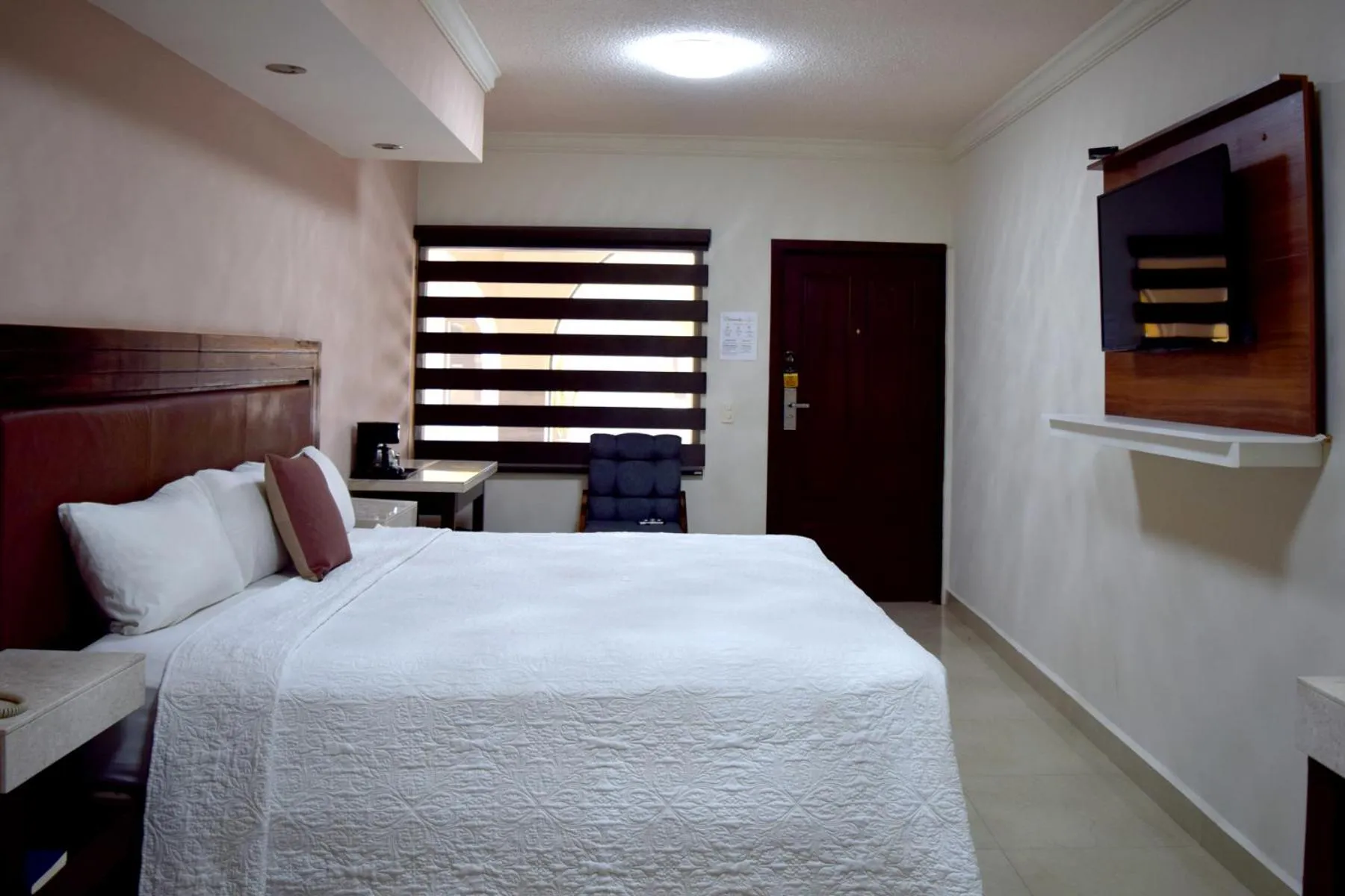 Bedroom, Bed in Hotel San Ignacio Inn