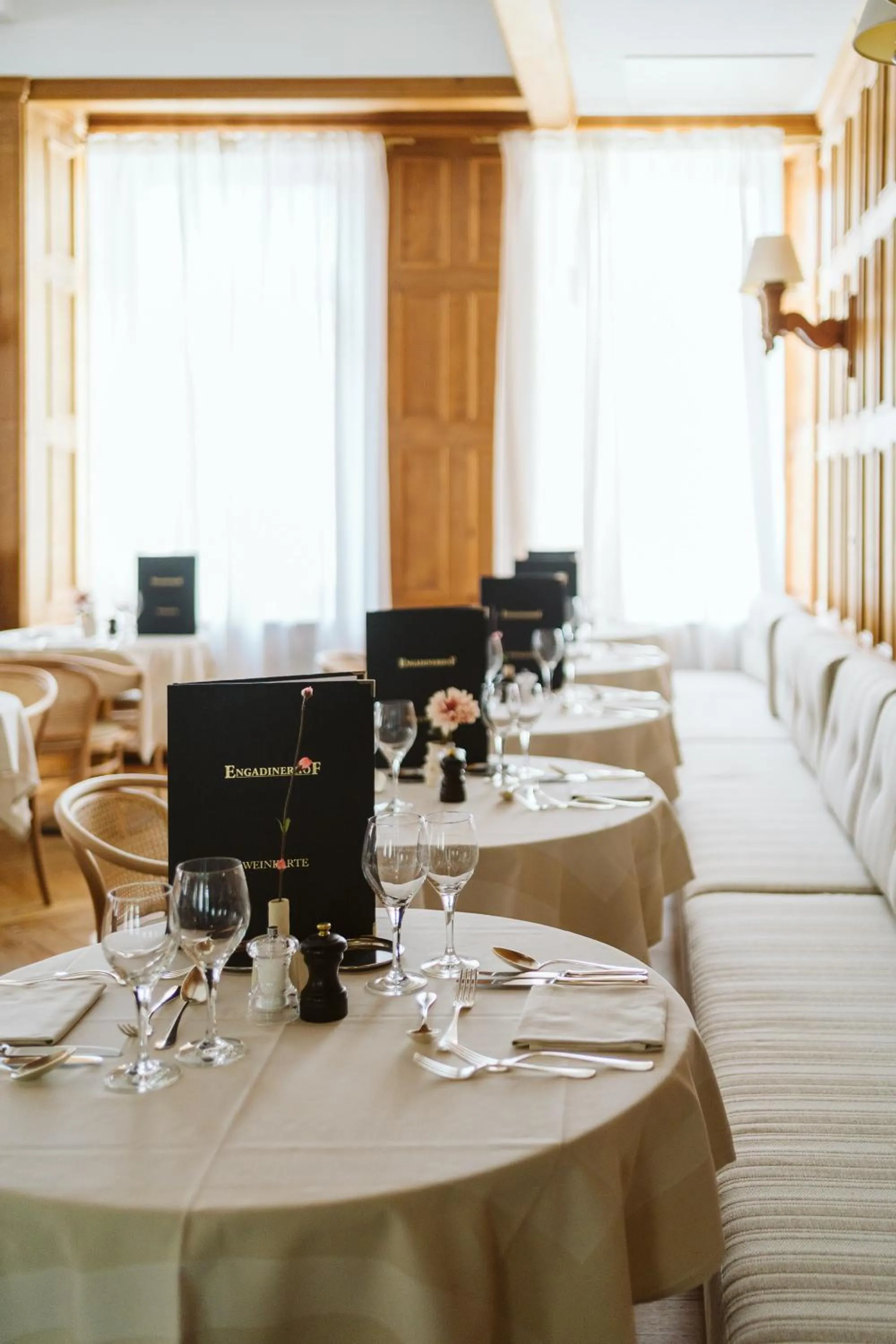 Restaurant/places to eat in Boutique Hotel Engadinerhof - A Home for Generations