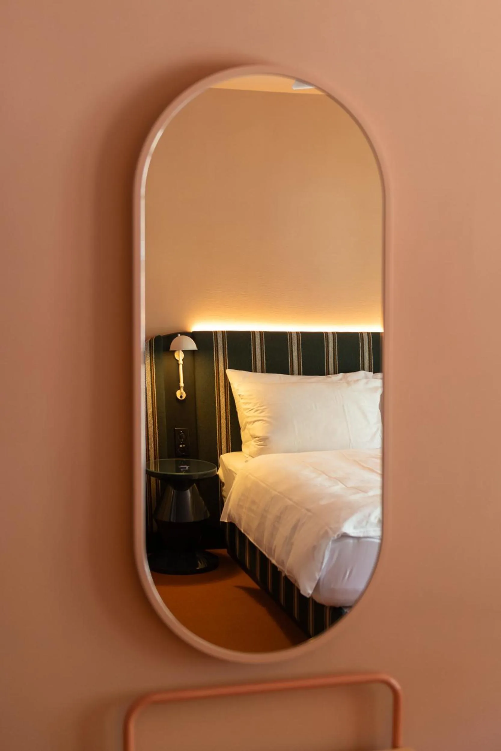 Bed in Boutique Hotel Engadinerhof - A Home for Generations