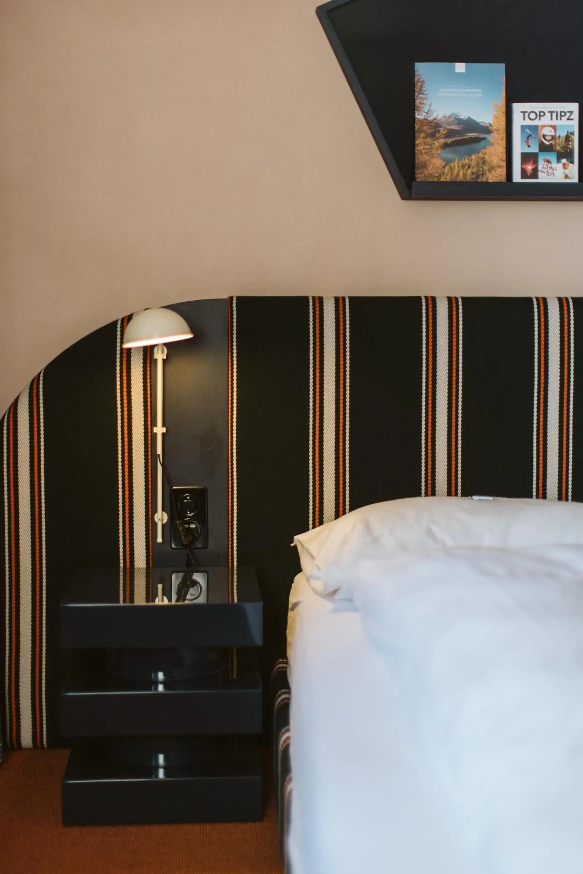 Comfort Room in Boutique Hotel Engadinerhof - A Home for Generations Comfort Room in Boutique Hotel Engadinerhof - A Home for Generations
