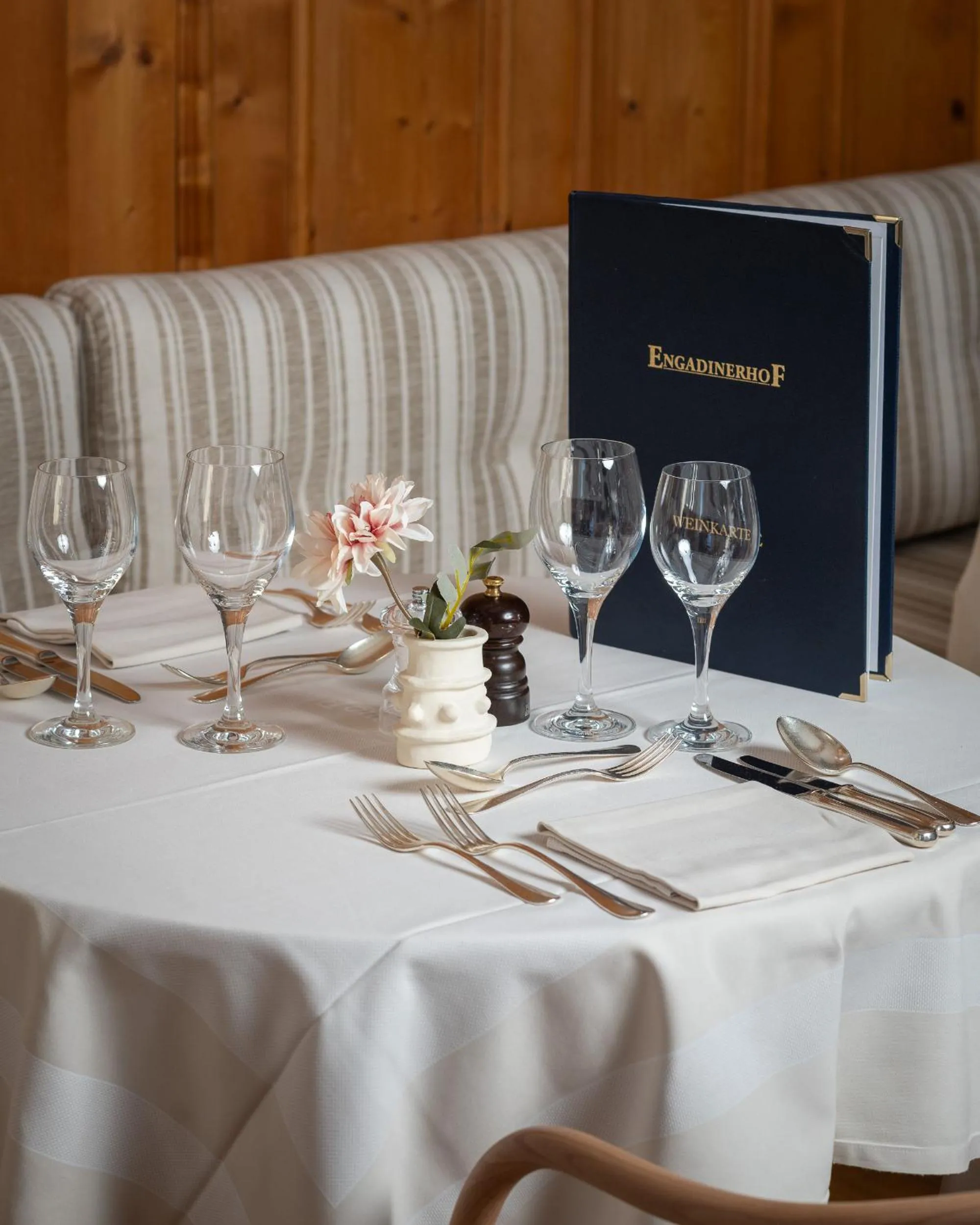 Restaurant/places to eat in Boutique Hotel Engadinerhof - A Home for Generations