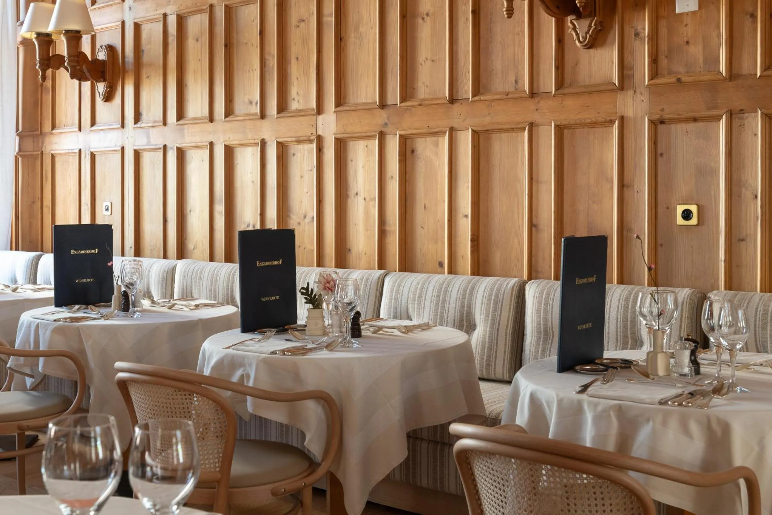 Restaurant/places to eat in Boutique Hotel Engadinerhof - A Home for Generations