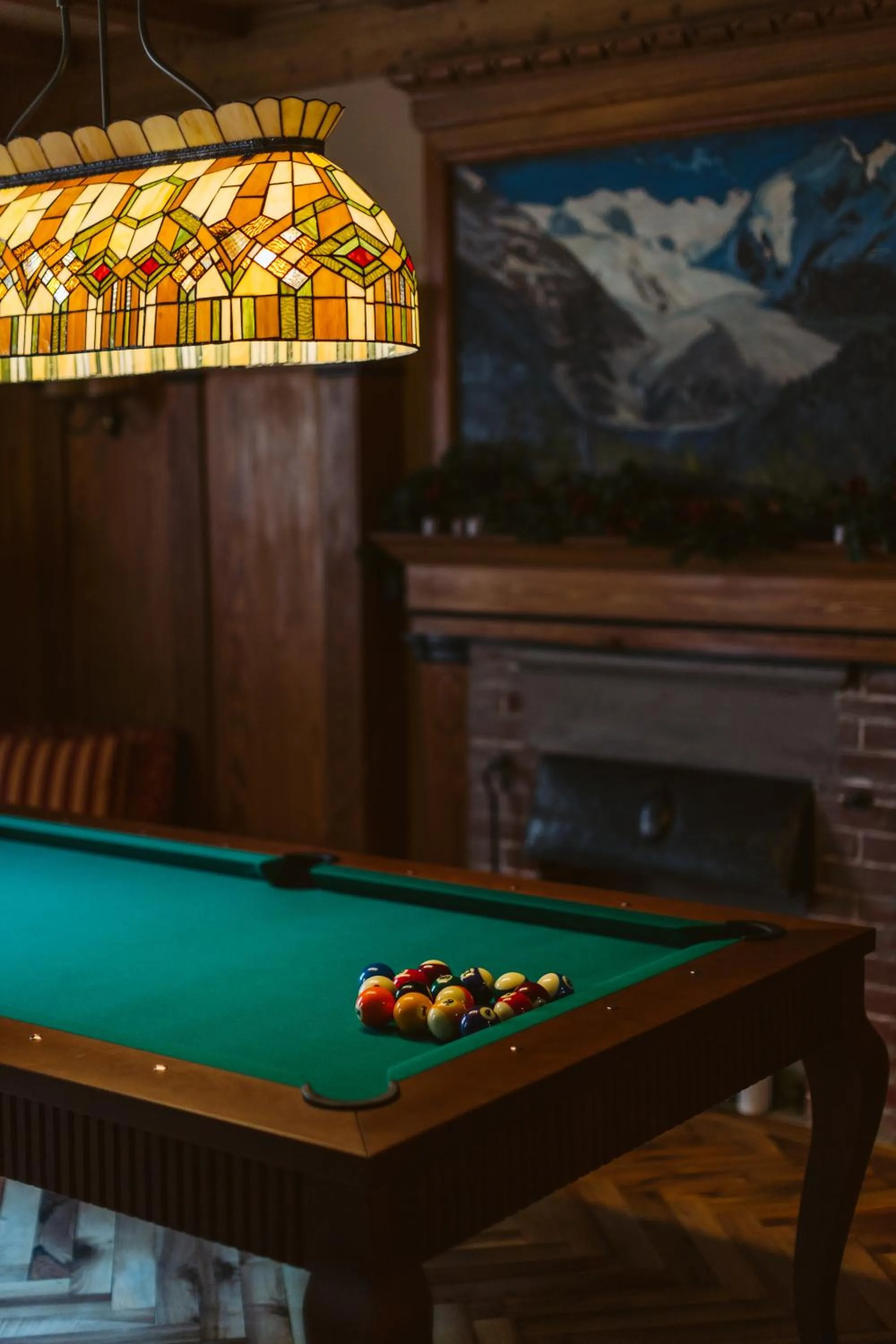 Billiard in Boutique Hotel Engadinerhof - A Home for Generations