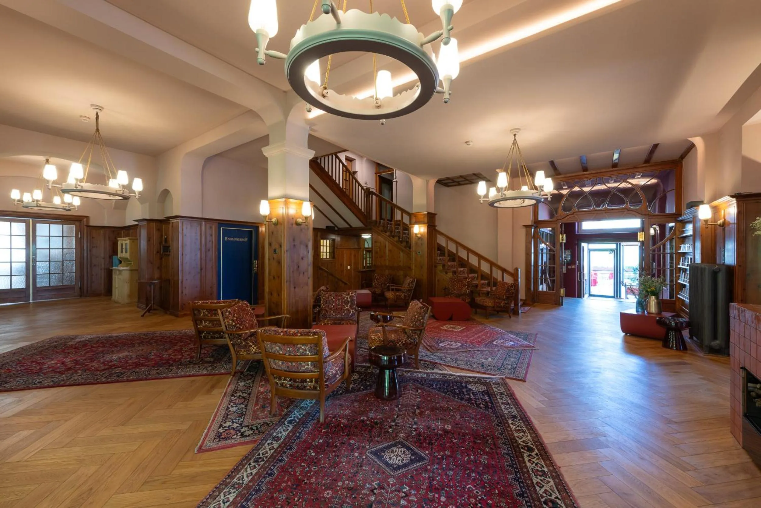 Lobby or reception in Boutique Hotel Engadinerhof - A Home for Generations