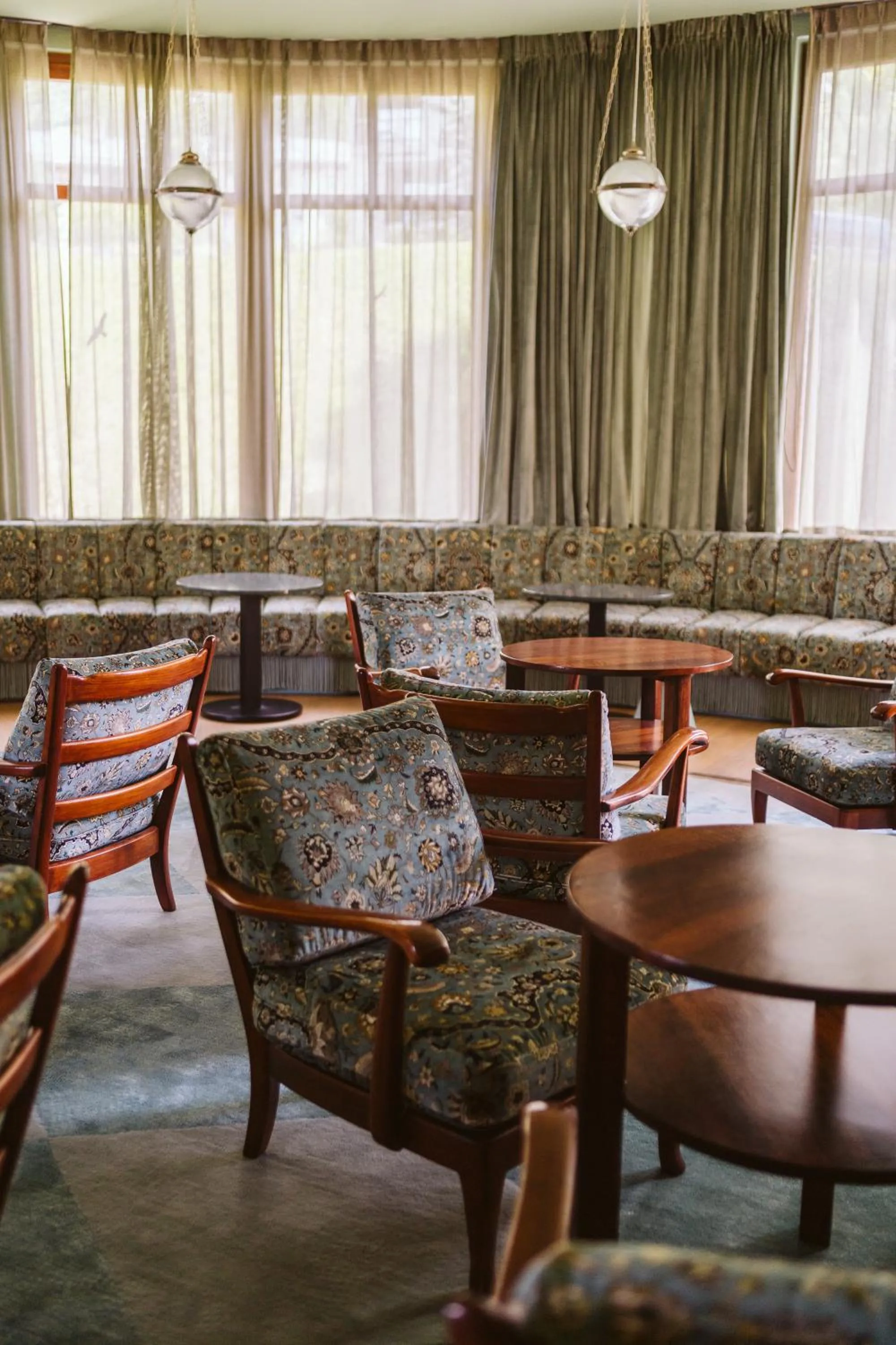 Seating area in Boutique Hotel Engadinerhof - A Home for Generations
