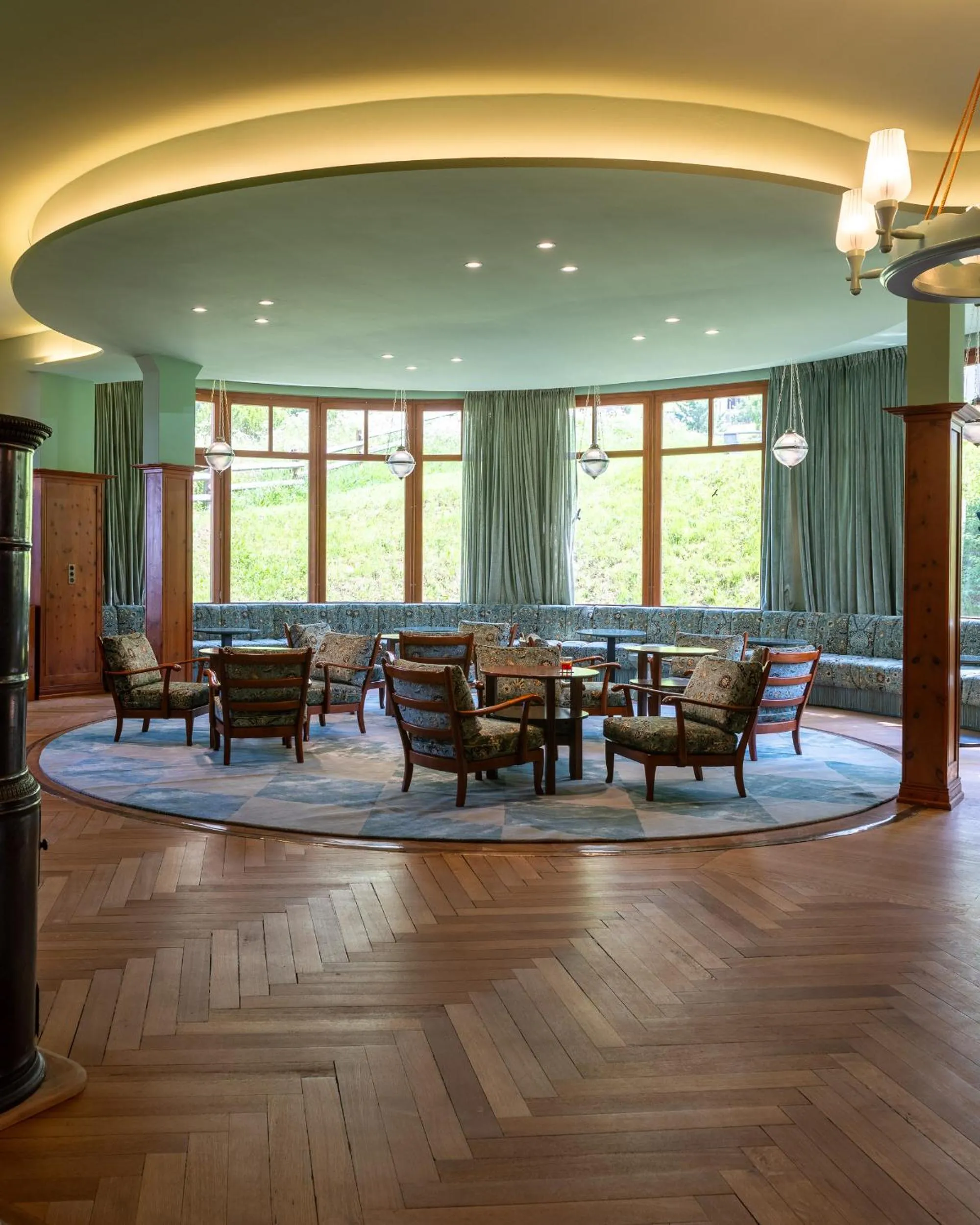 Seating area in Boutique Hotel Engadinerhof - A Home for Generations