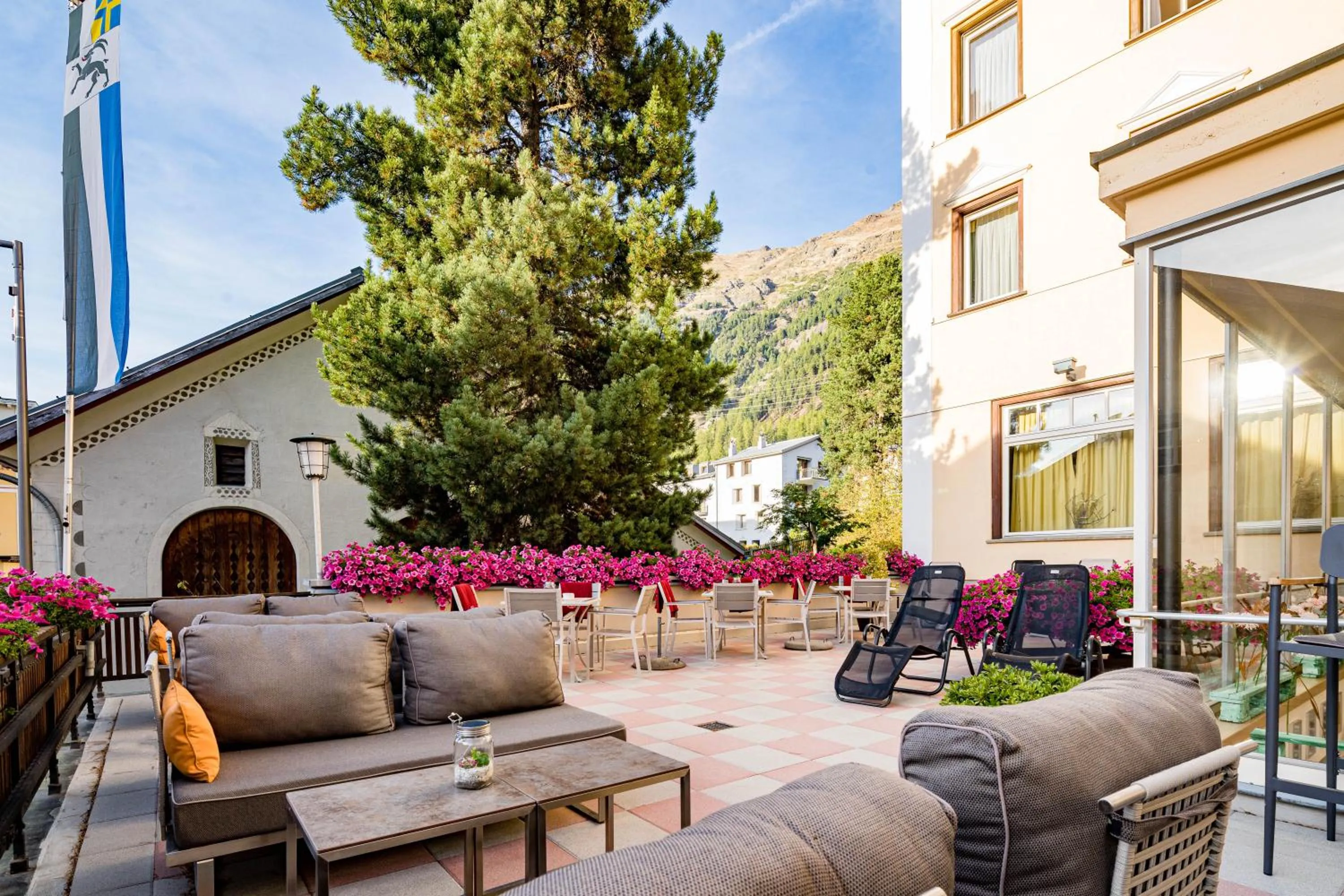 Balcony/Terrace in Boutique Hotel Engadinerhof - A Home for Generations