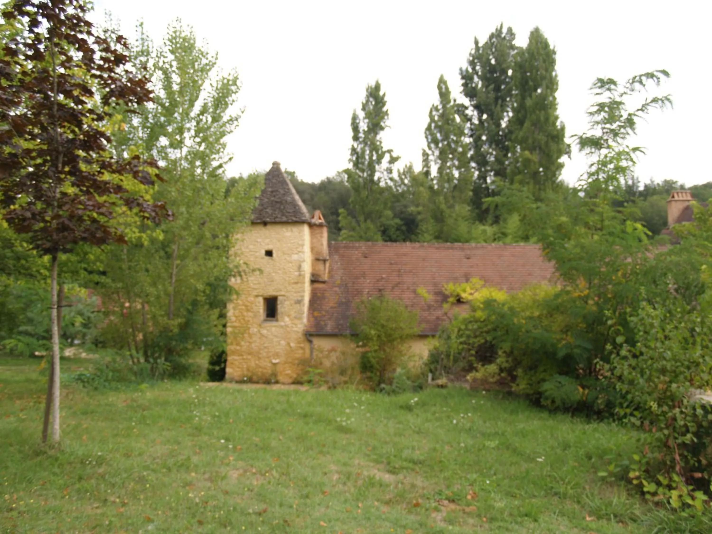 Property building in Le Clos de Carmensac