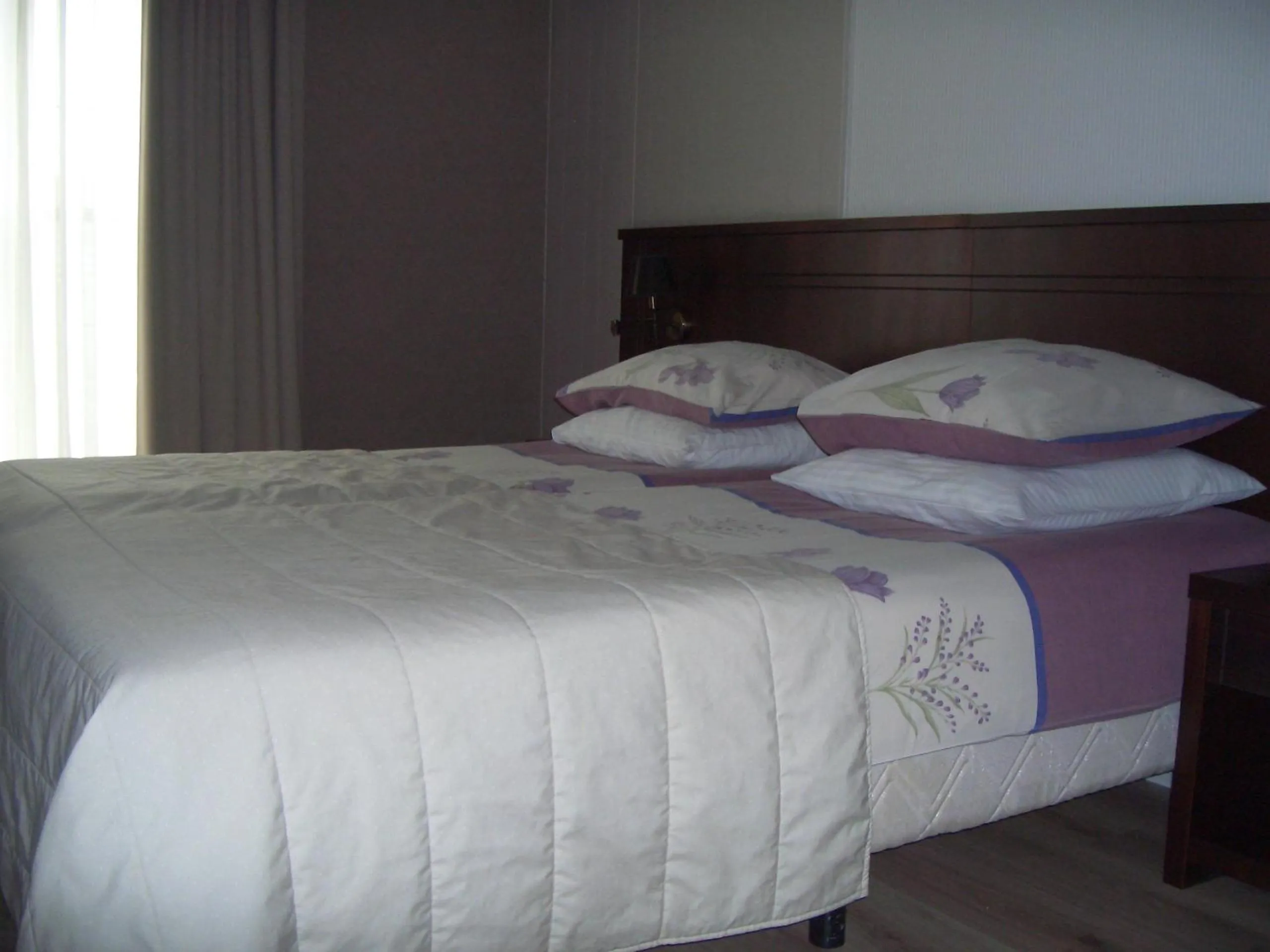 Bed in Hotel Prélude